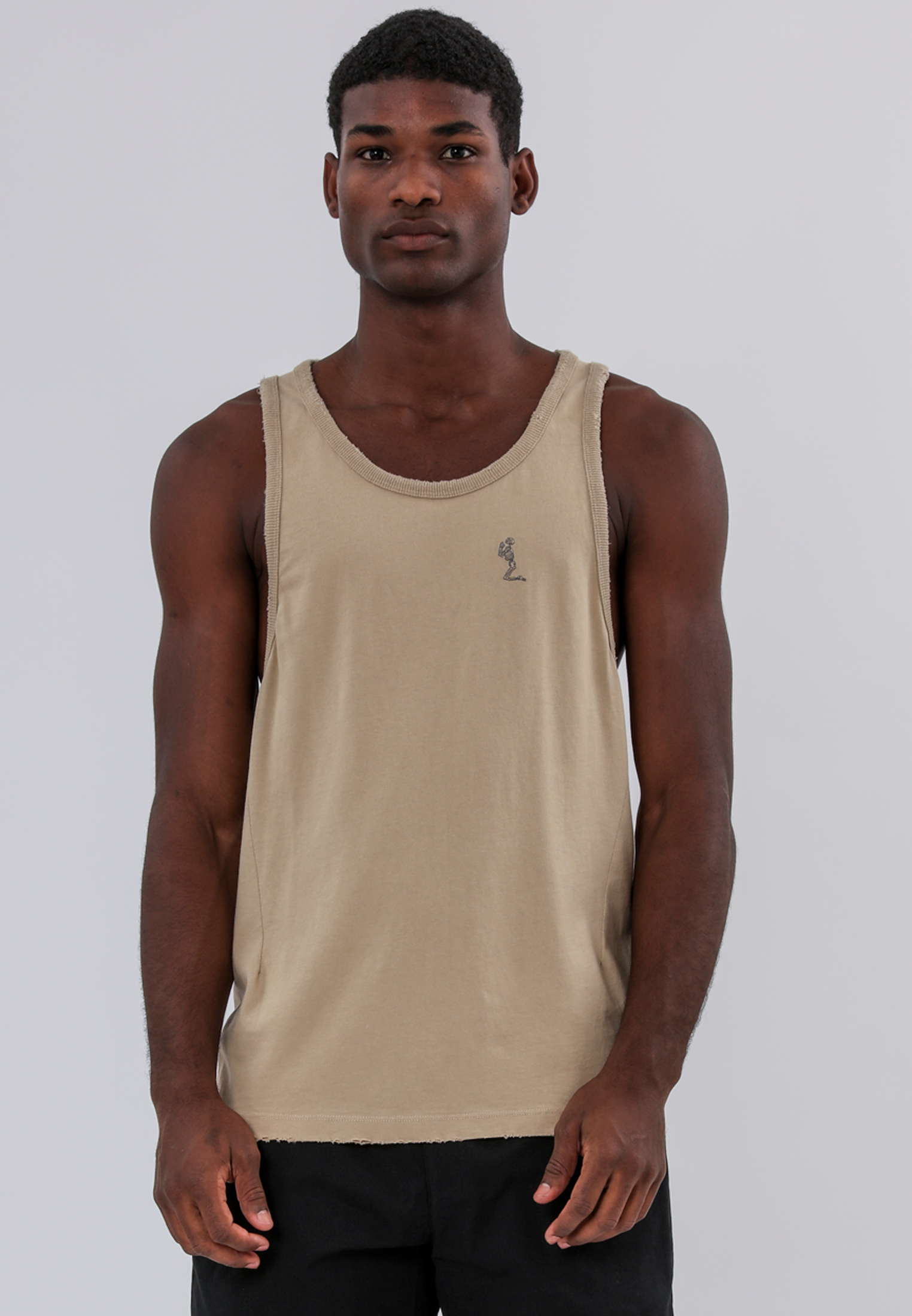 BATTLE DISTRESSED VEST FAWN