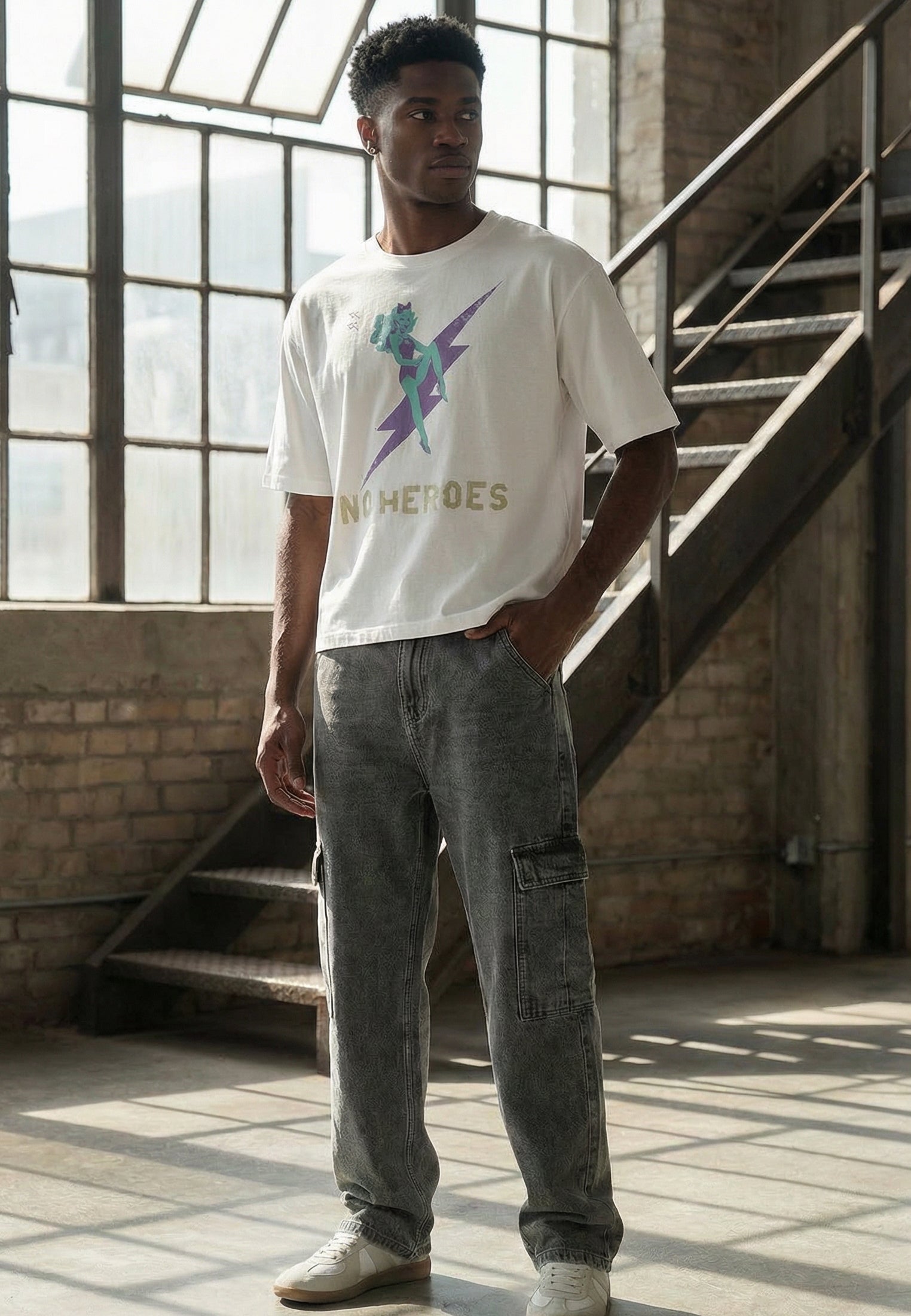 NO HEROES CROP T-SHIRT WHITE