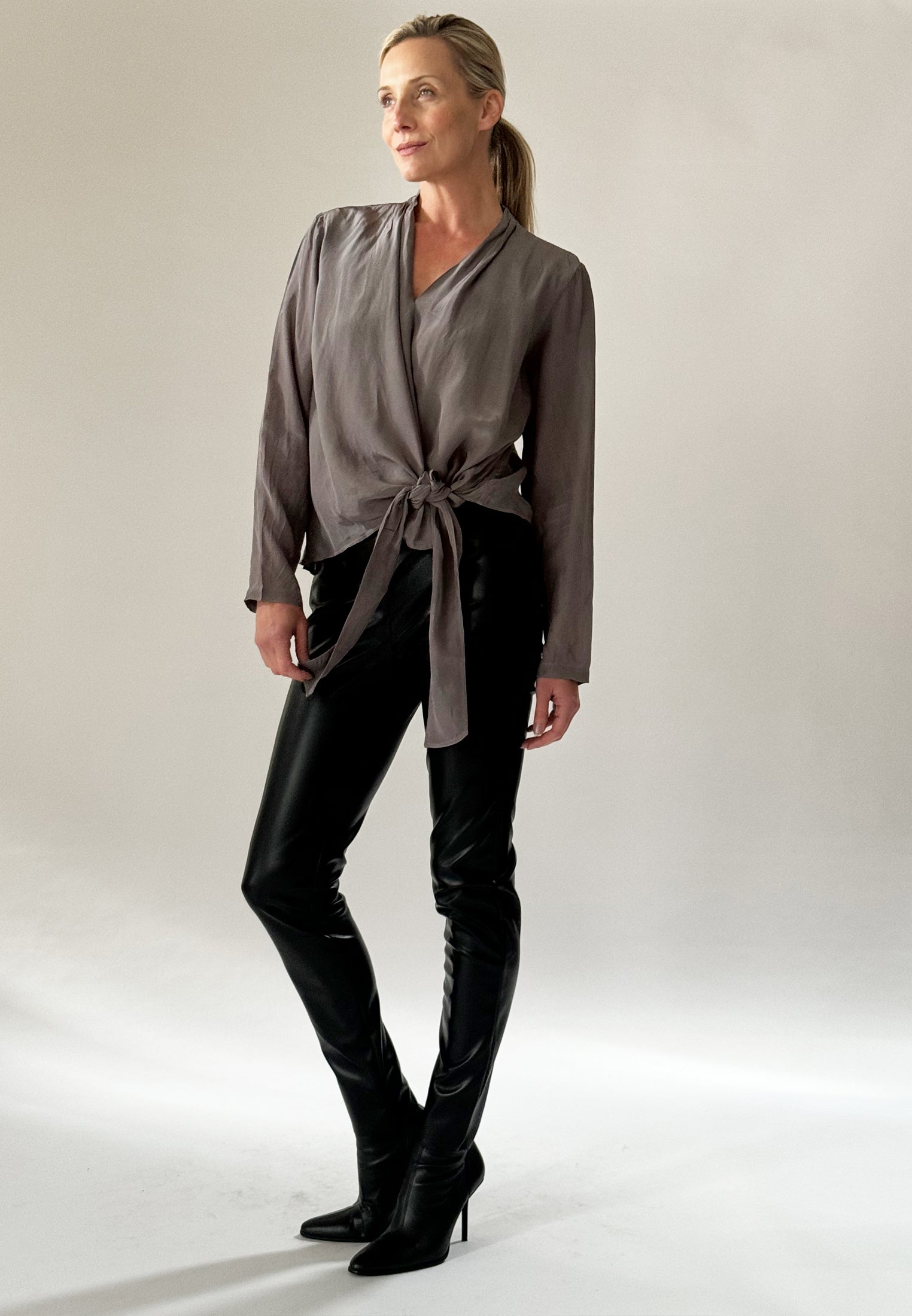 HIDDEN TOP GUNMETAL GREY