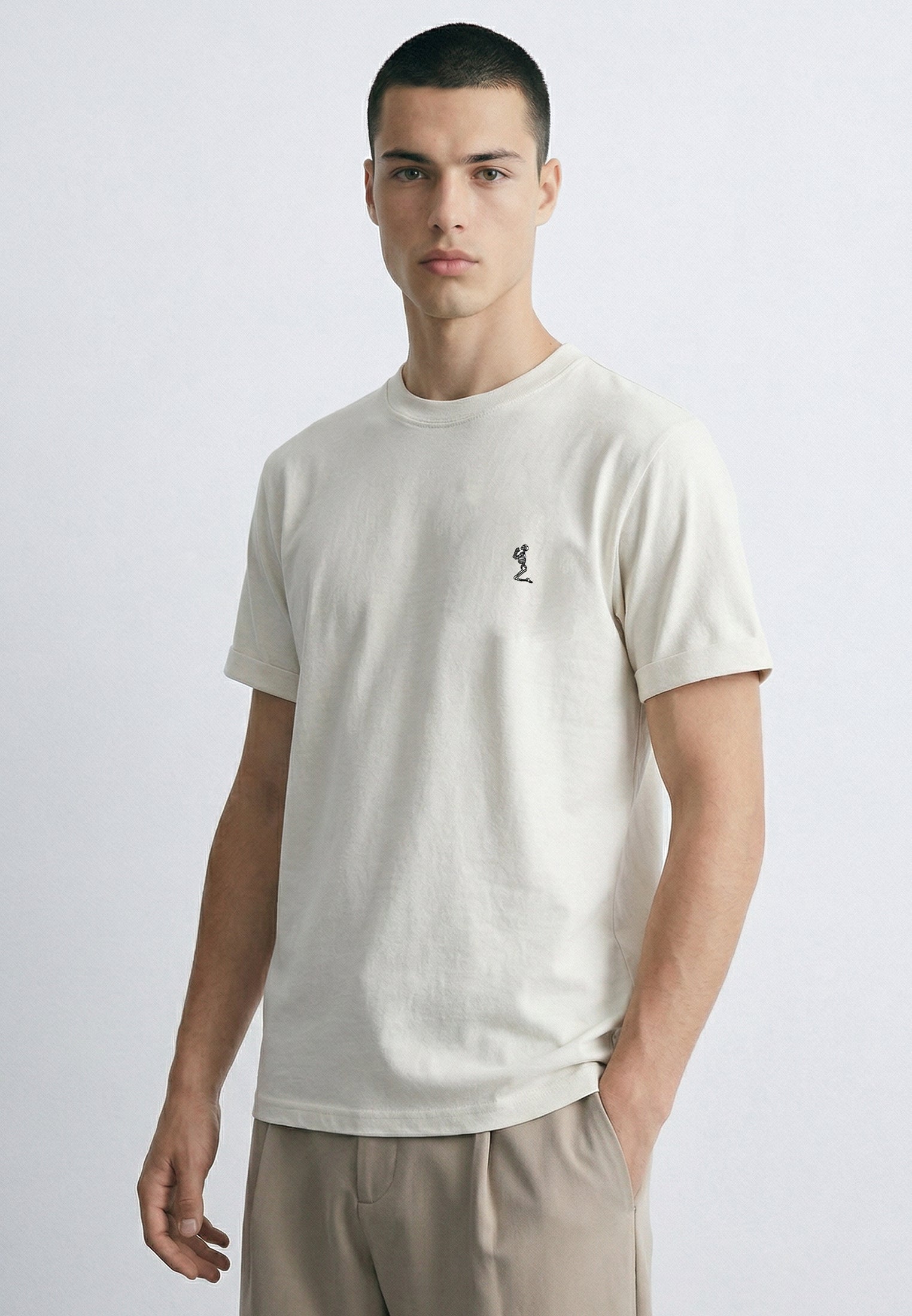 ESSENTIAL ROLLED CUFF T-SHIRT OFF WHITE