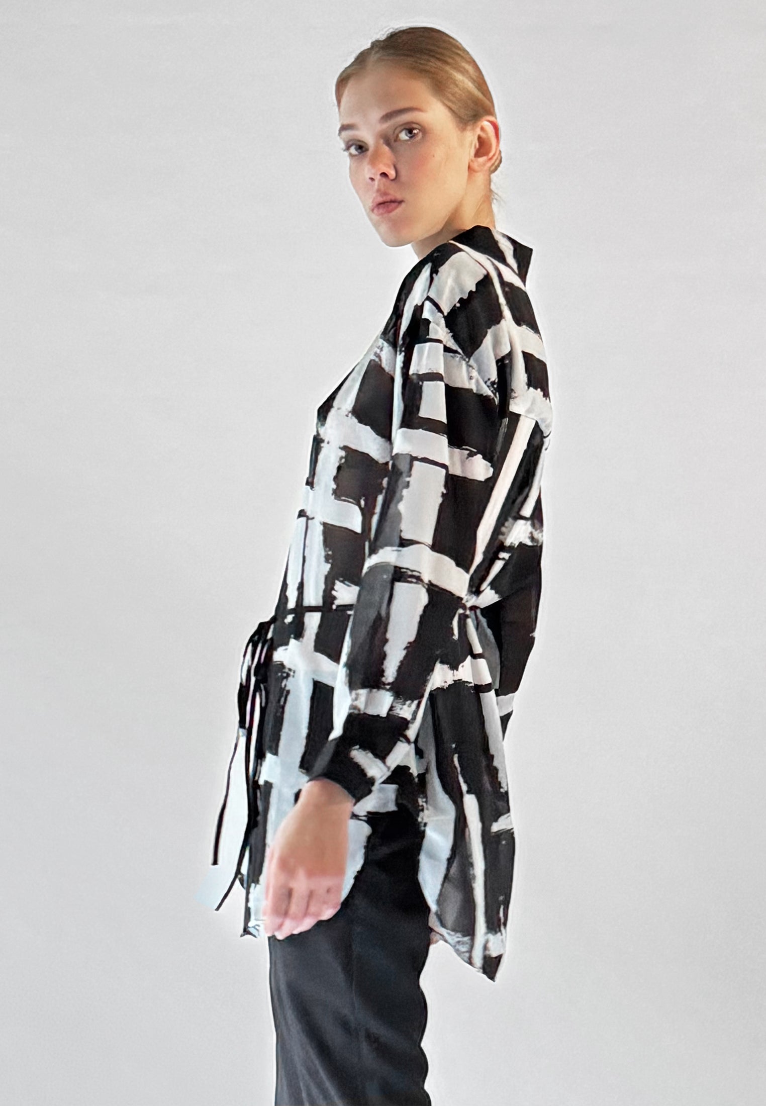 DESTINY TUNIC SELVAGE BLACK