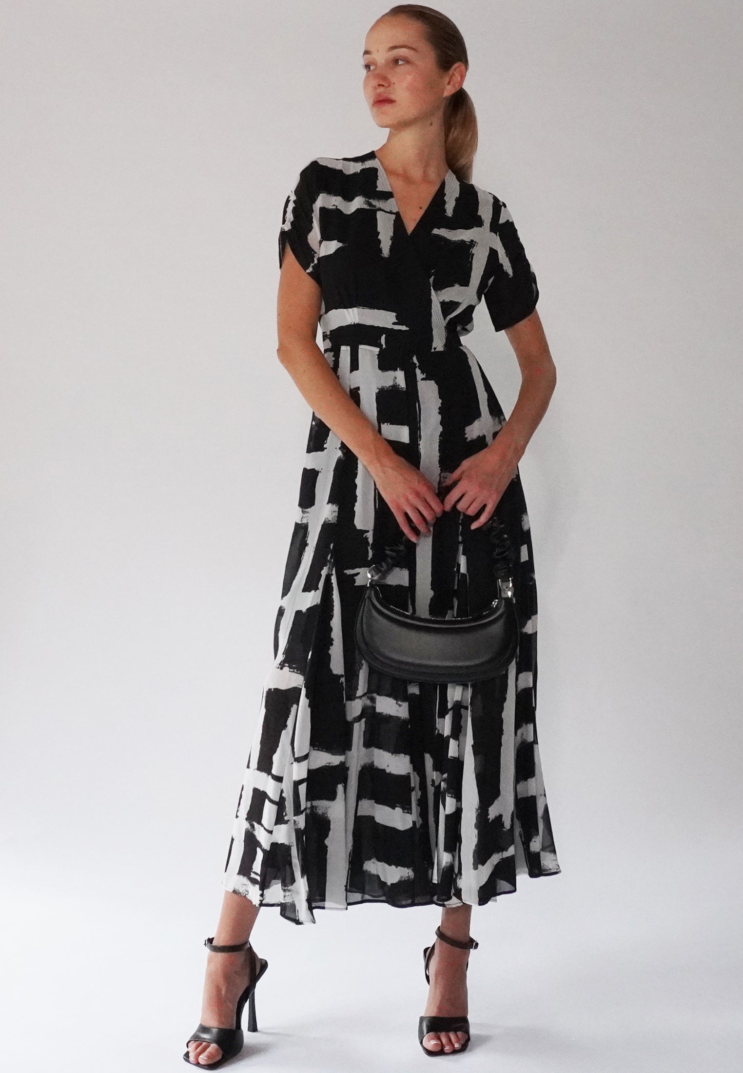 SOLSTICE MAXI DRESS SELVAGE BLACK