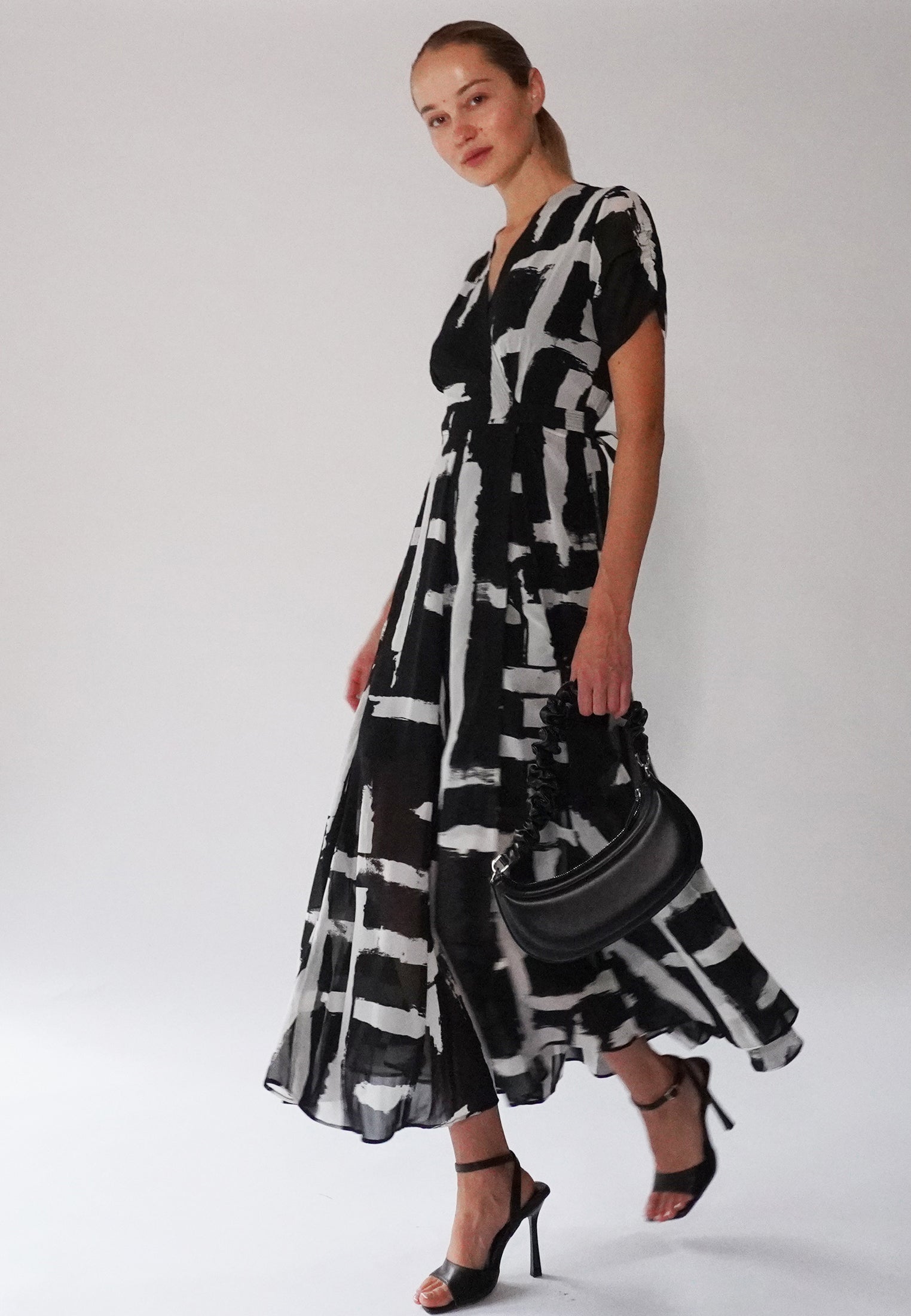 SOLSTICE MAXI DRESS SELVAGE BLACK