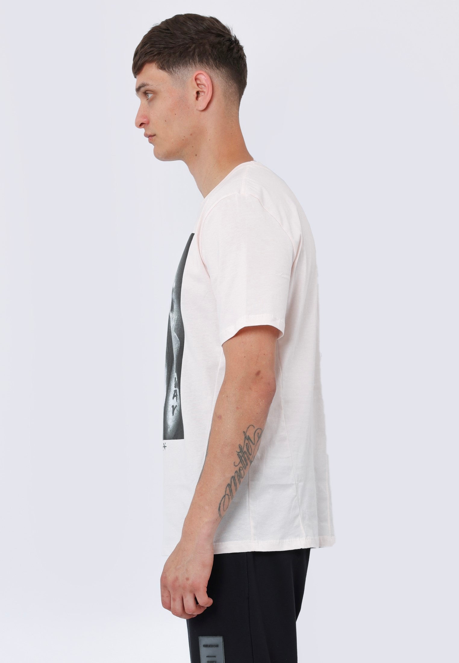 PLAYING AWAY T-SHIRT SOFT PINK