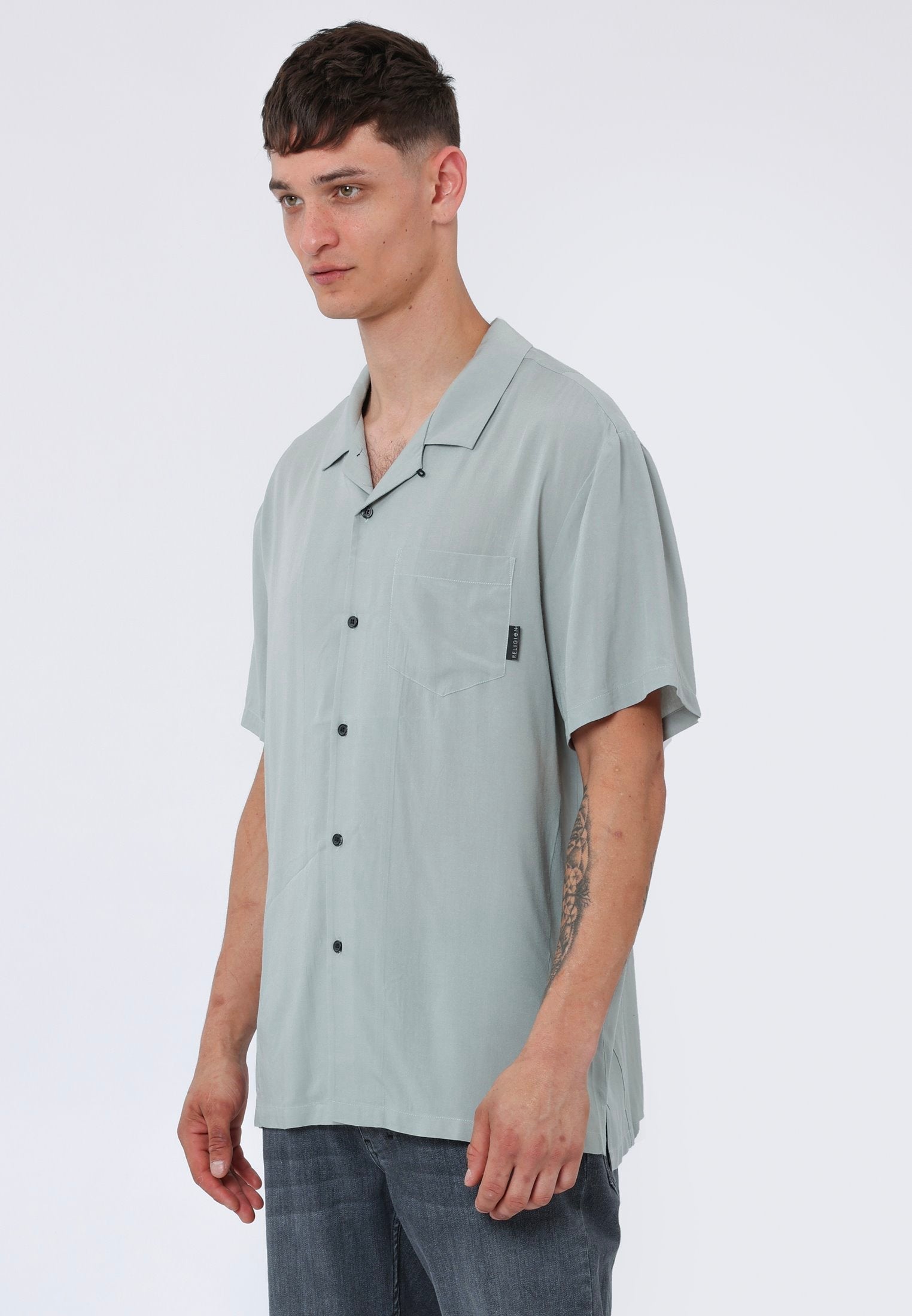 PYRAMID SHIRT SOFT KHAKI