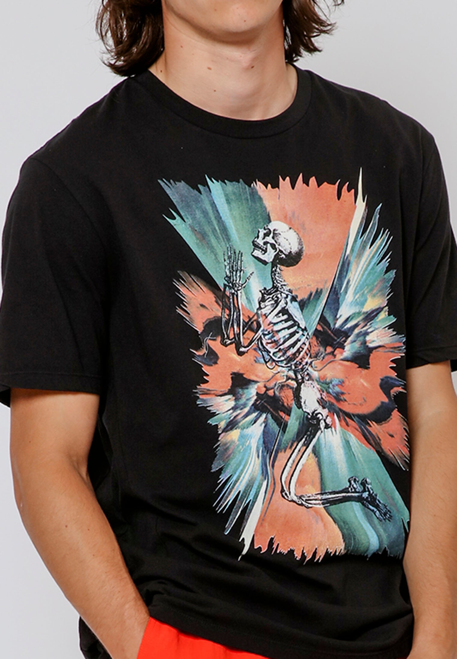 SPECTRUM T-SHIRT BLACK