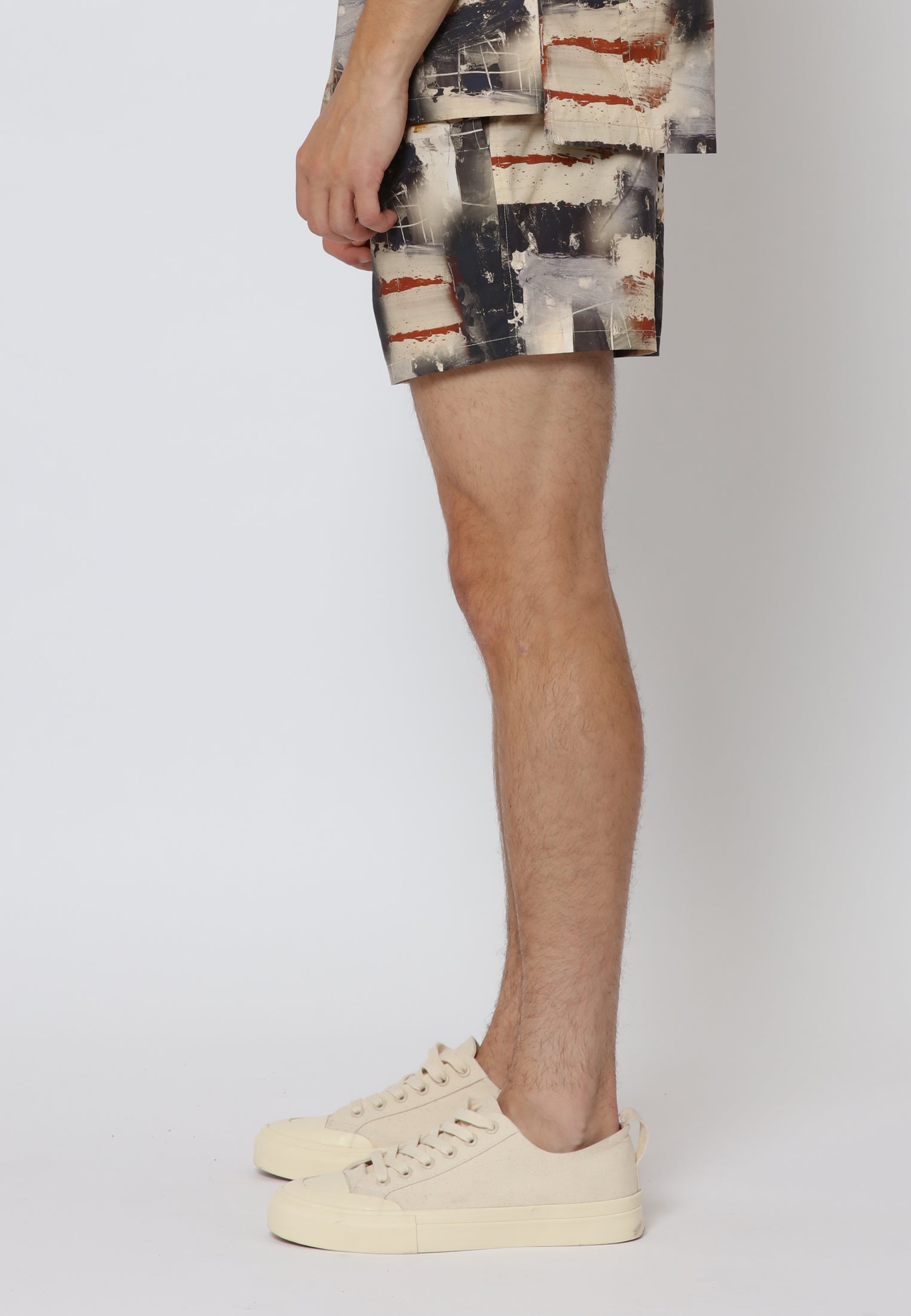 ABSTRACT SHORT ABSTRACT