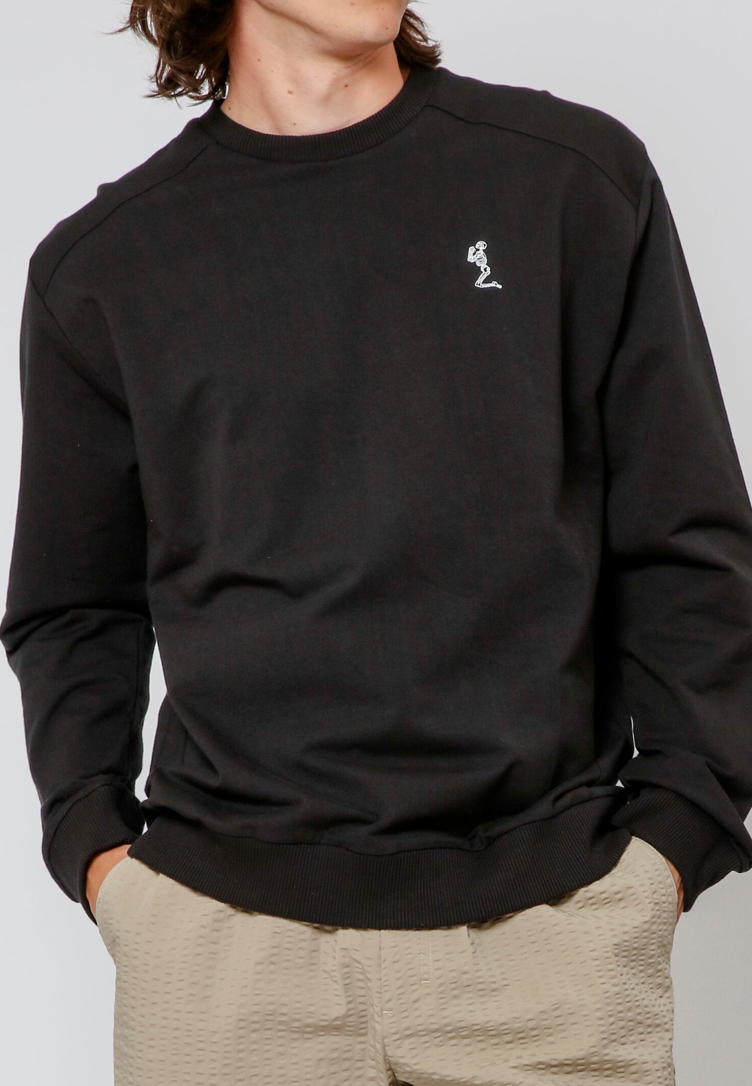 PERFORMANCE SWEAT BLACK