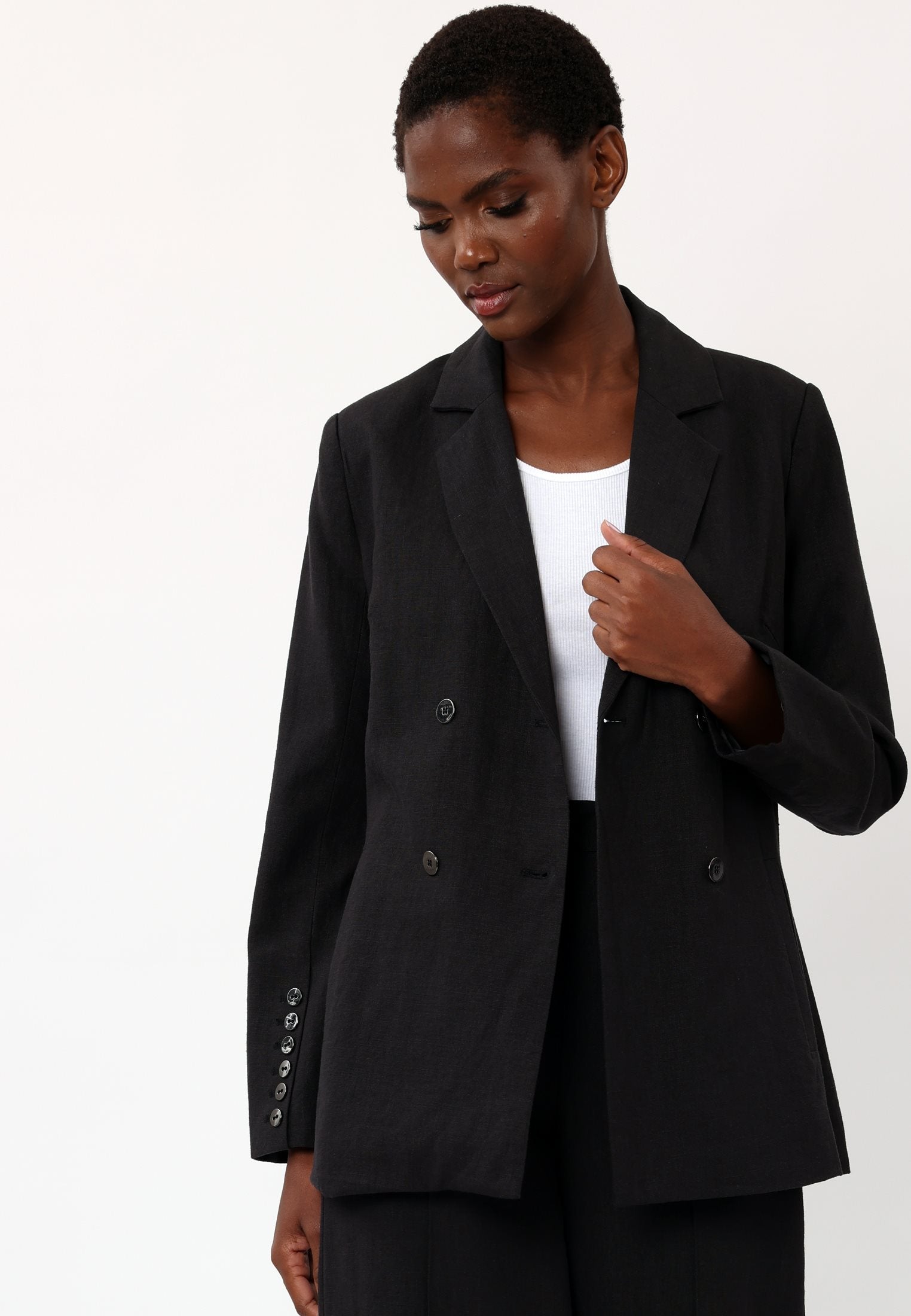 OUTLINE BLAZER BLACK