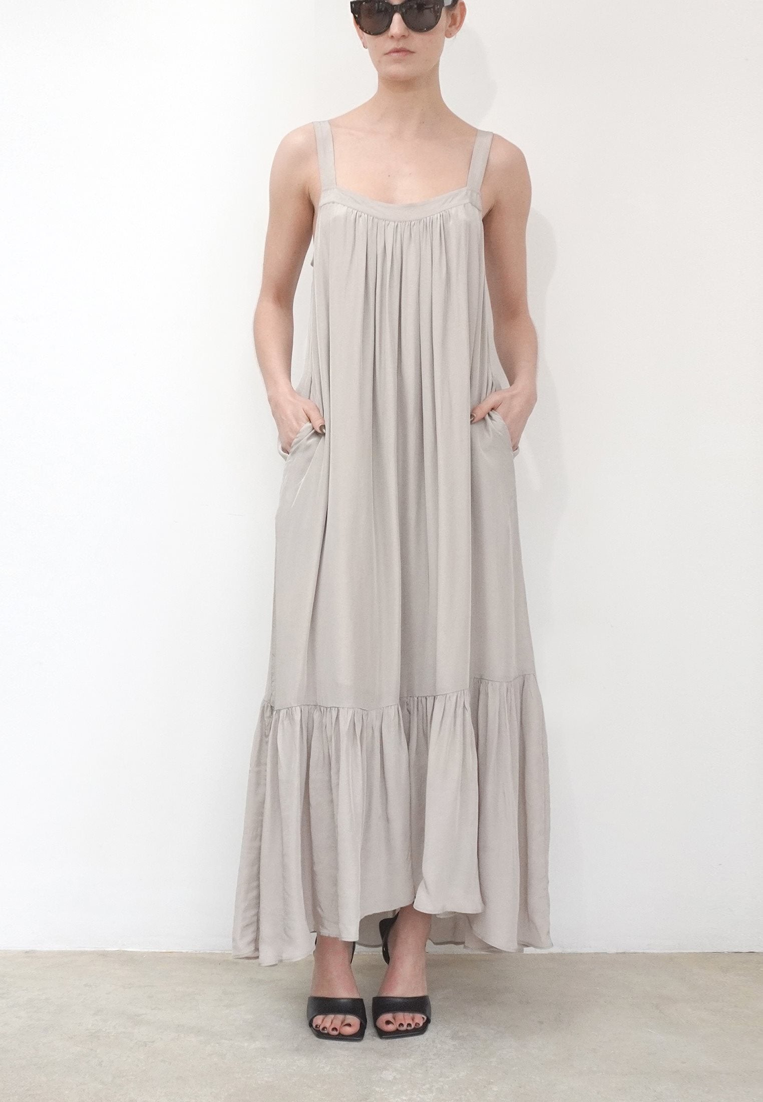 TIDE DRESS TAUPE