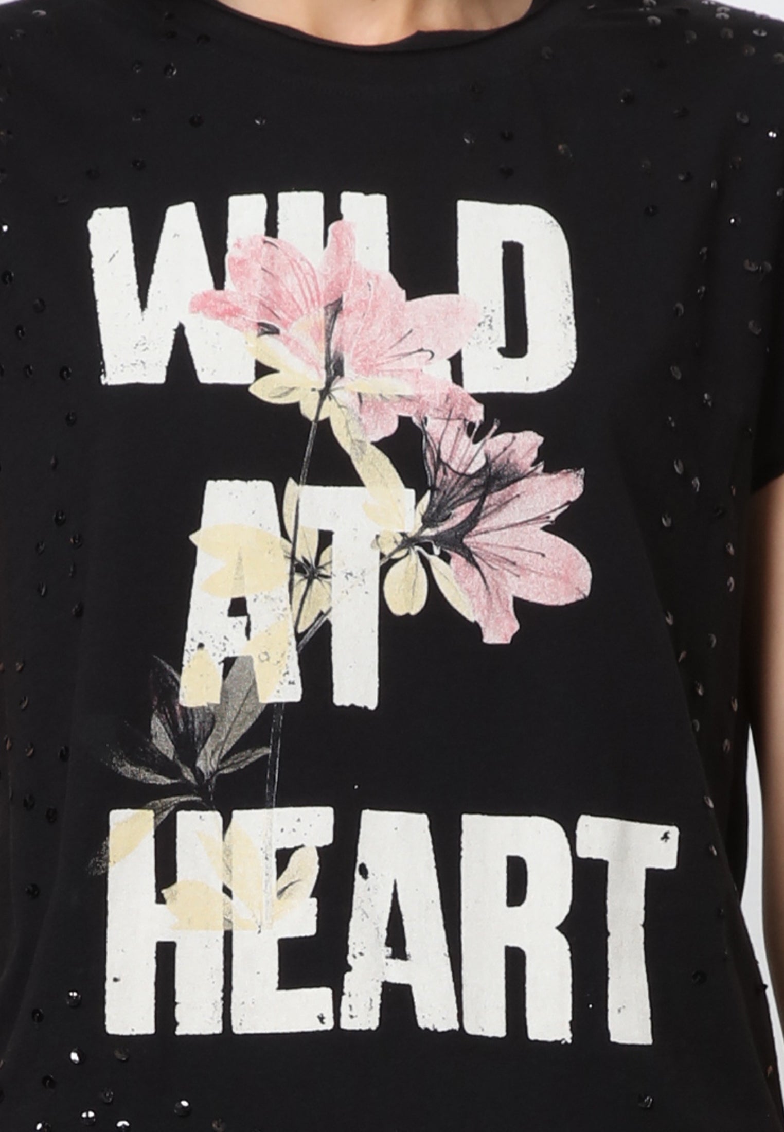 WILD AT HEART T-SHIRT BLACK