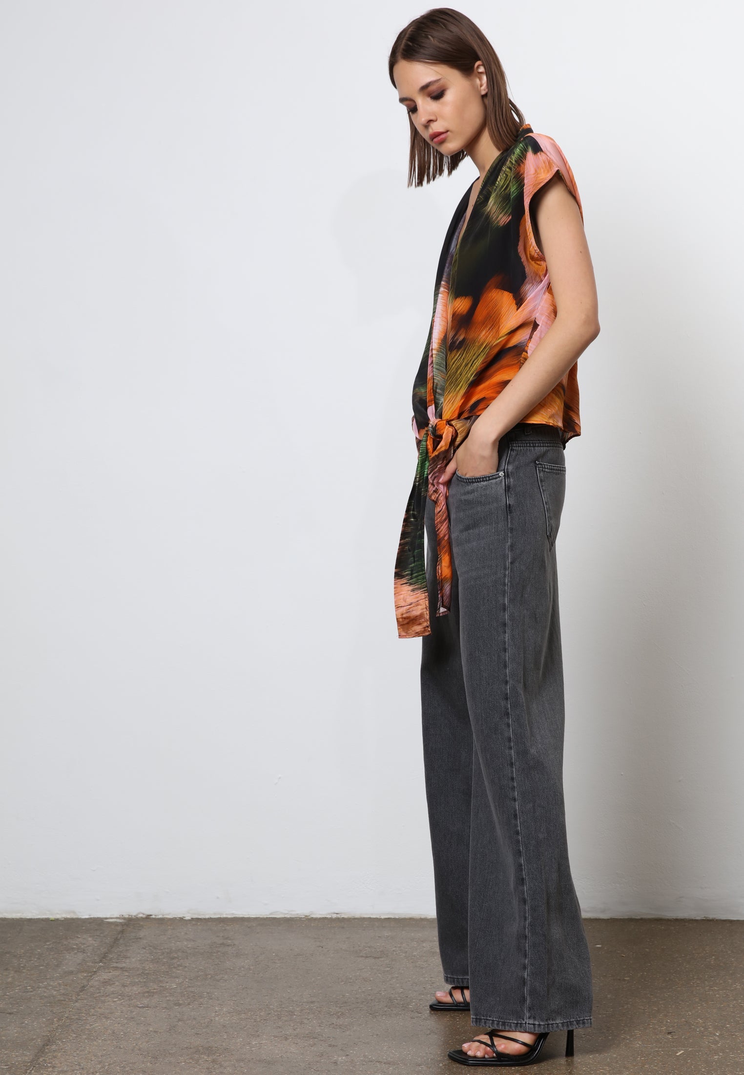 LUSTER TOP OBSCURE ORANGE