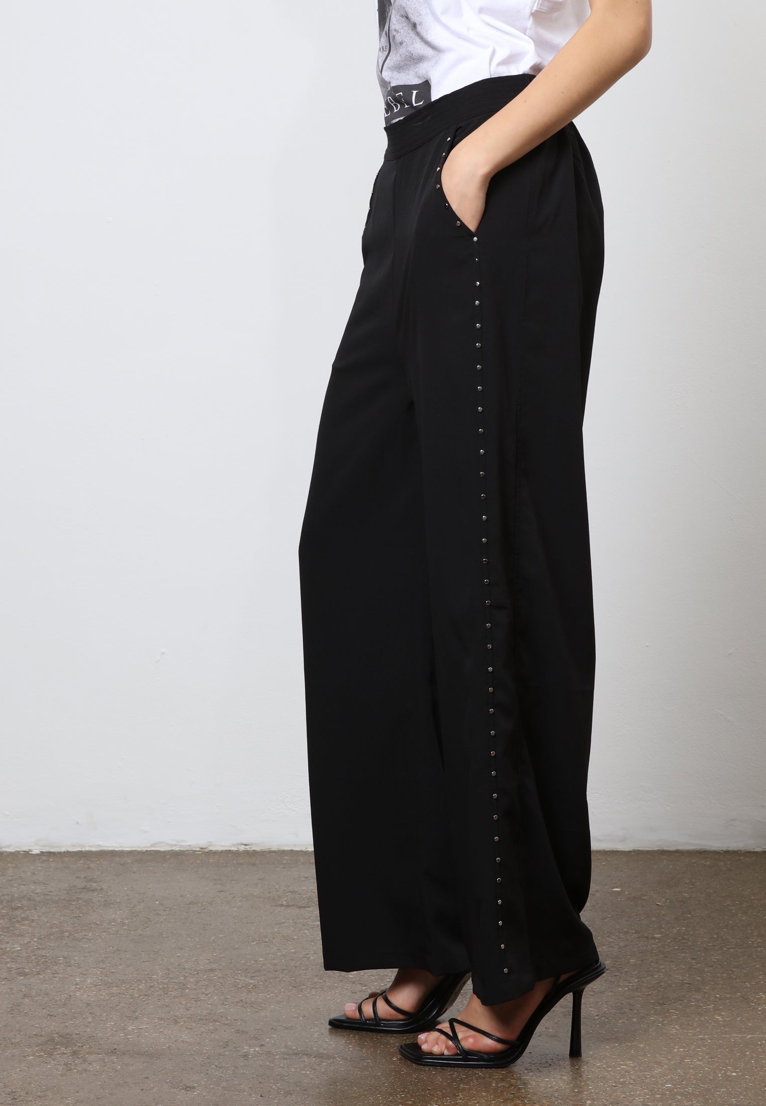 POLARIS TROUSERS BLACK