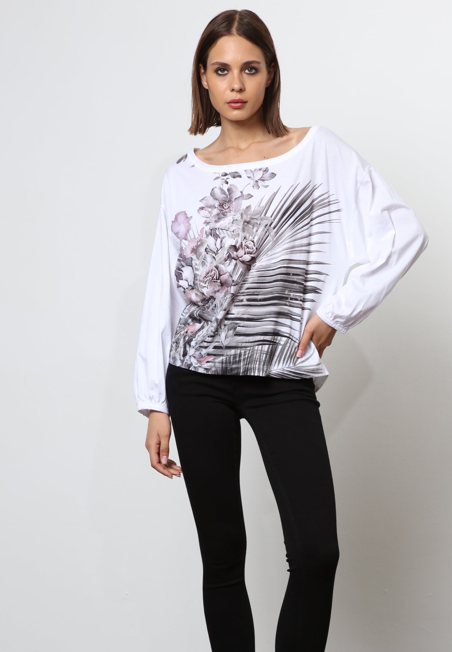 COMET LS TOP FLOWER WHITE