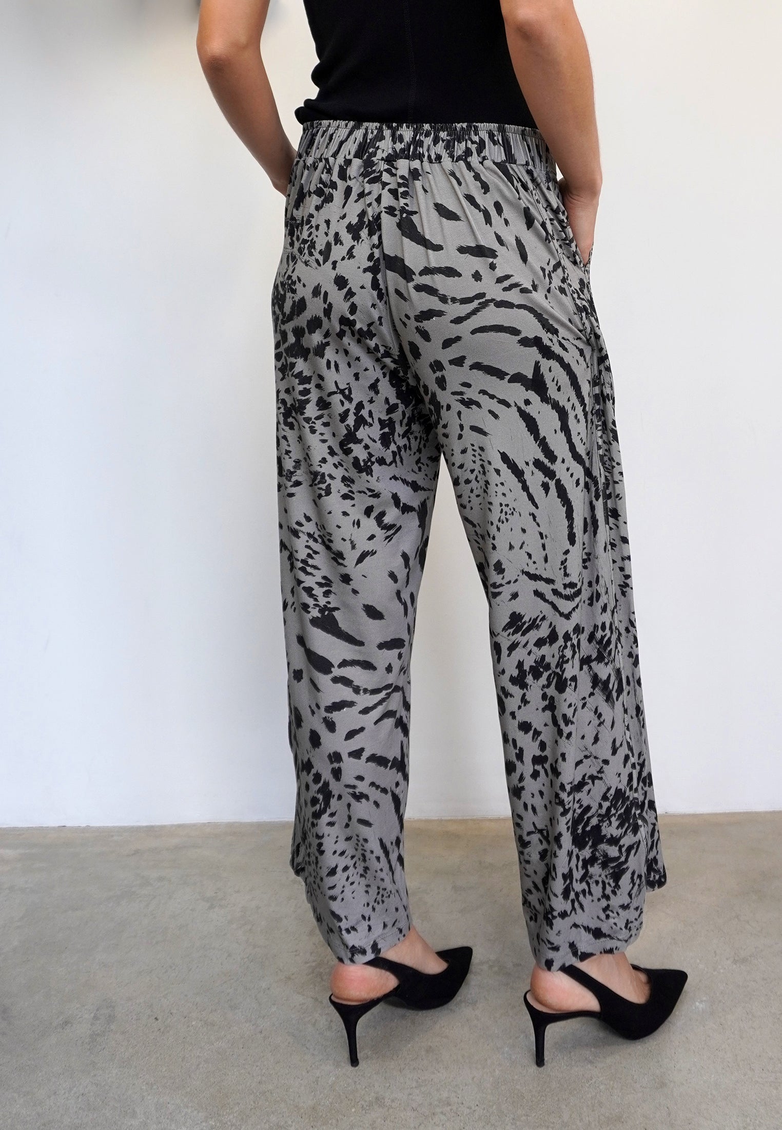 EXCEPTIONAL TROUSERS DELICATE PINE