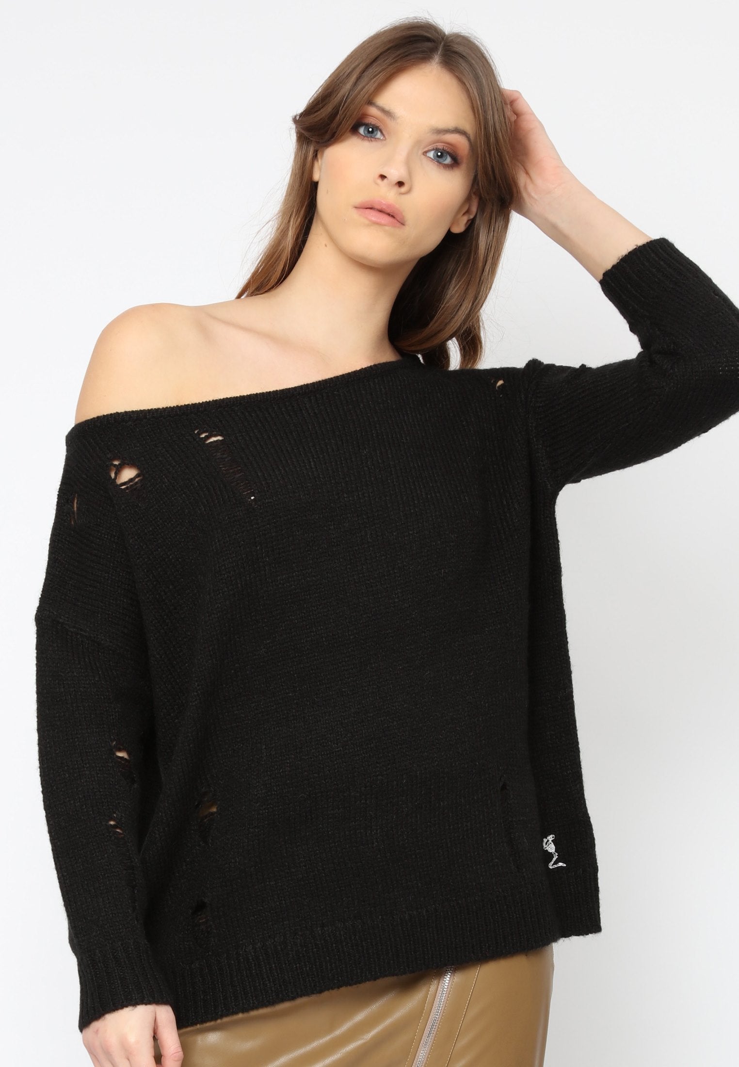 DISTANCE JUMPER BLACK