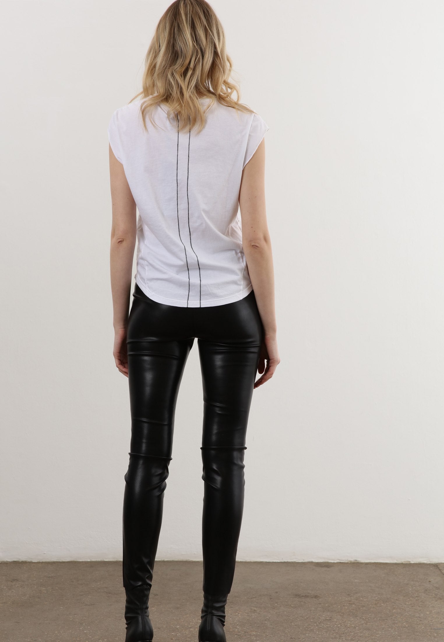 ILLUSION T-SHIRT WHITE