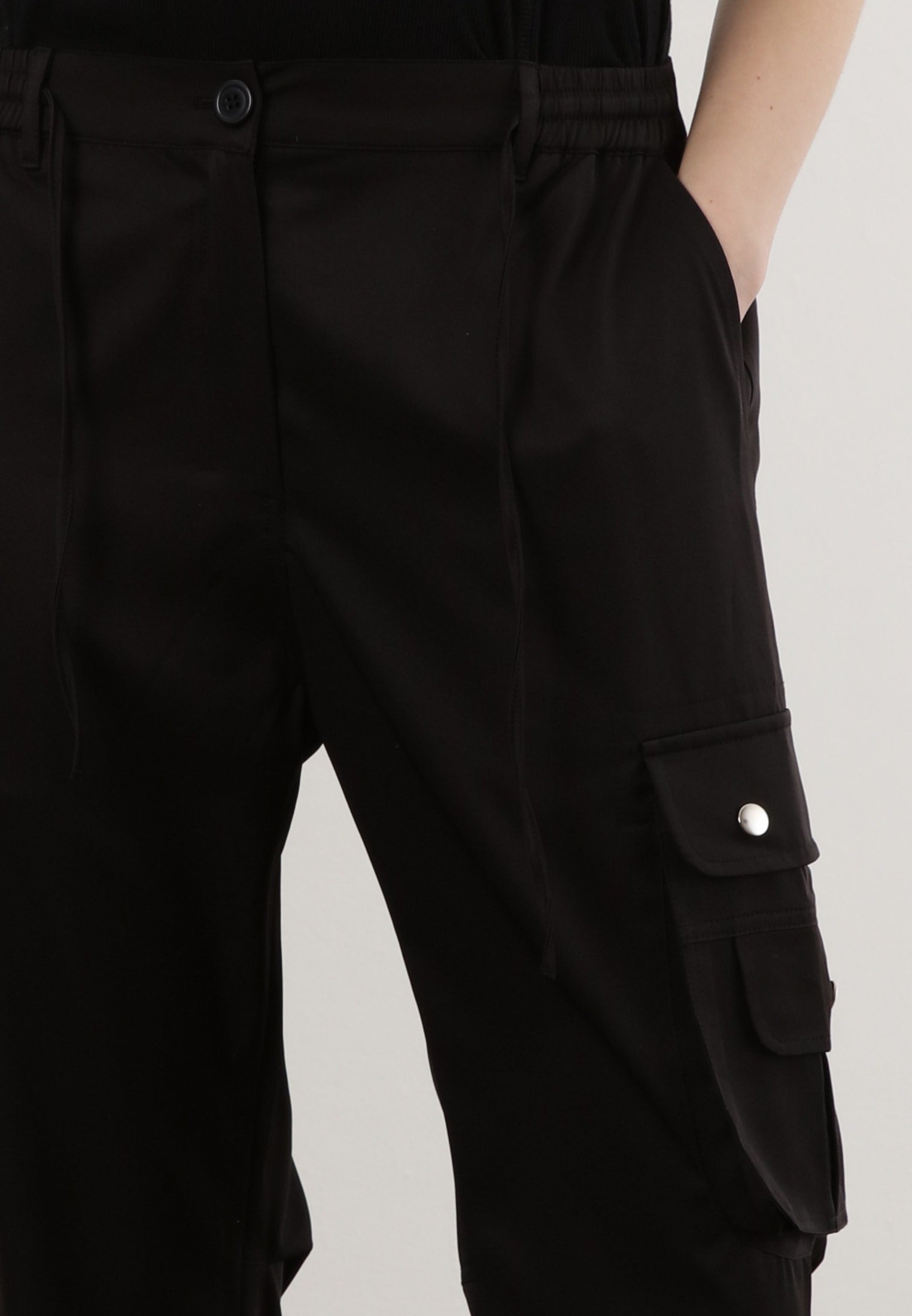 GRADIENT TROUSERS BLACK