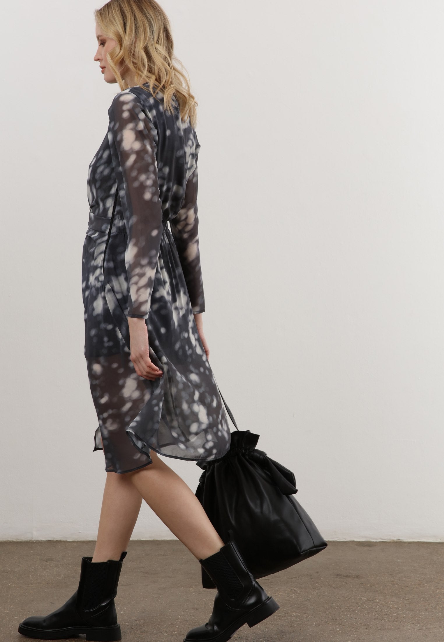 IMMACULATE LS DRESS SHADE