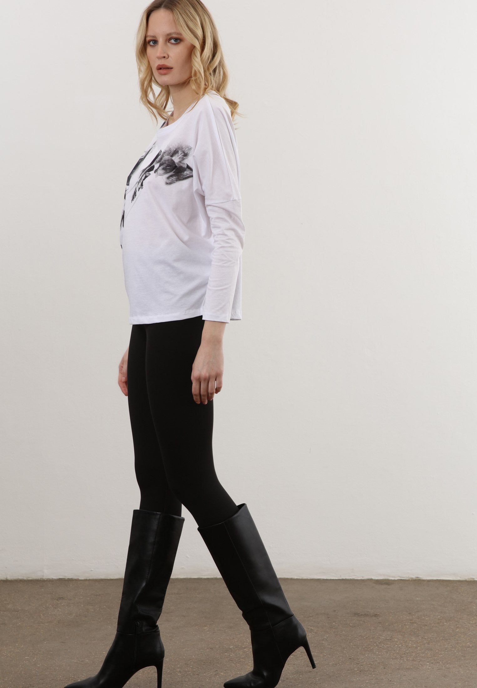 TATE TOP WHITE