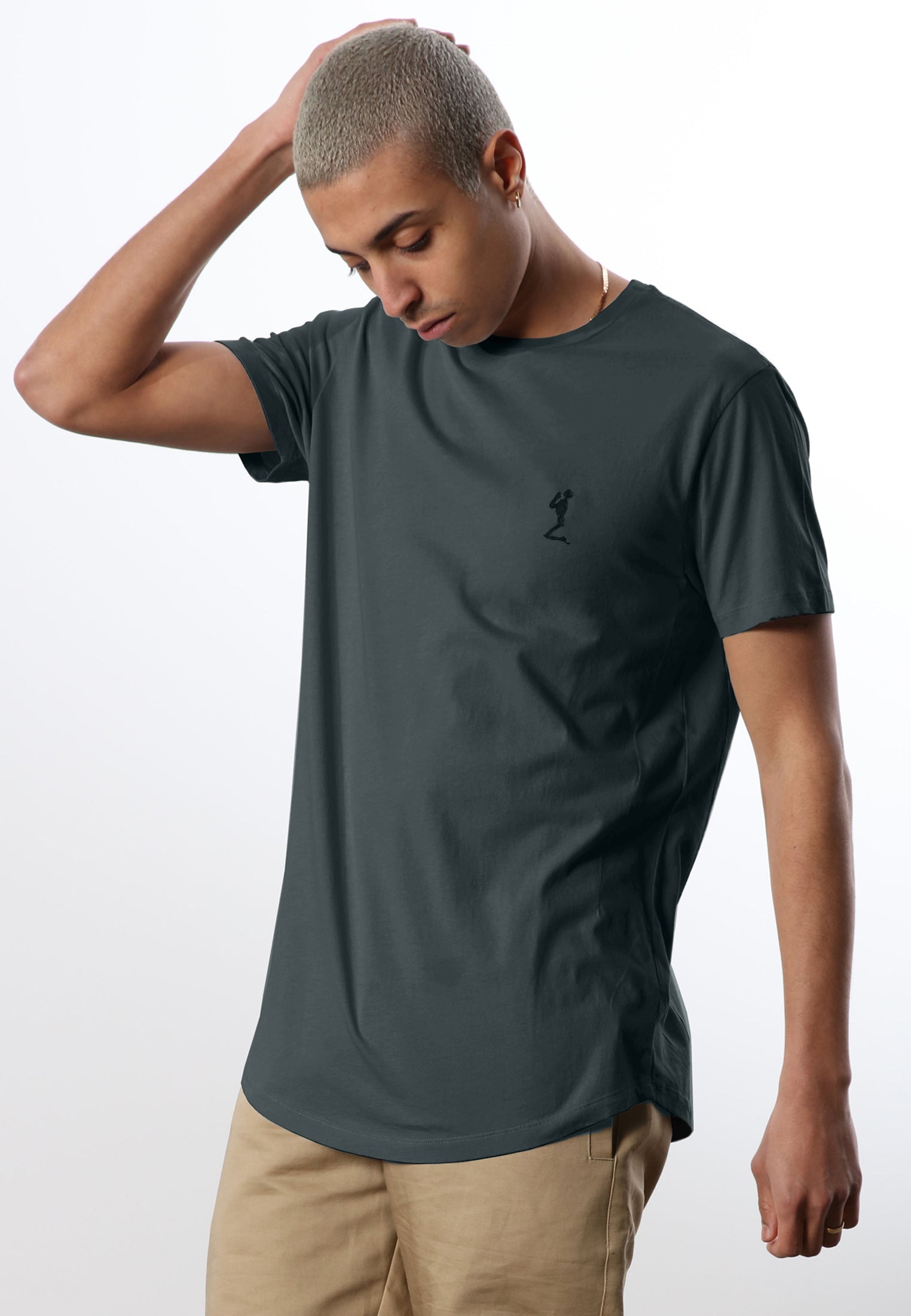 ESSENTIAL CURVED HEM DARK METAL T-SHIRT