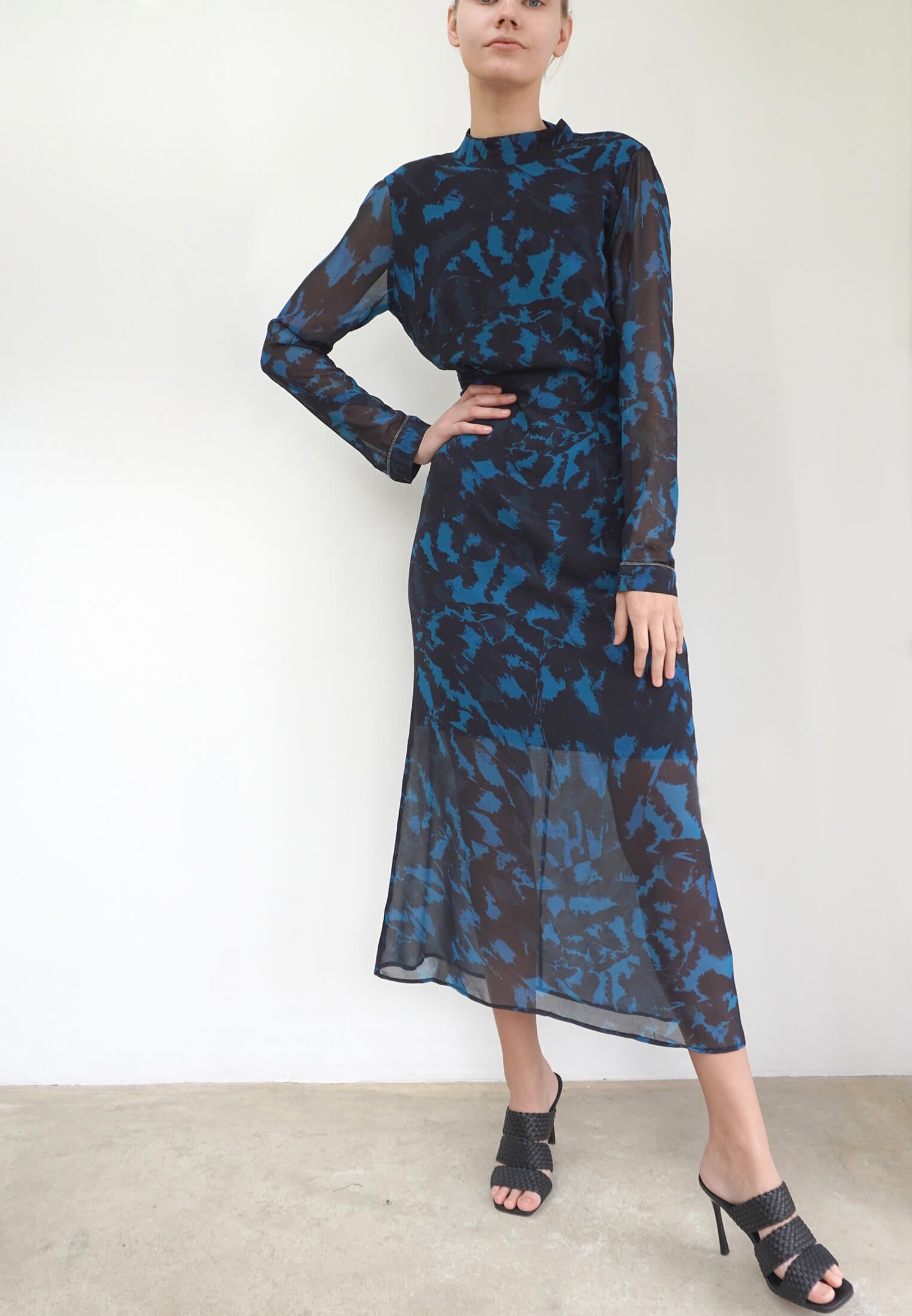 DAZZLE DRESS DOWN PRINT