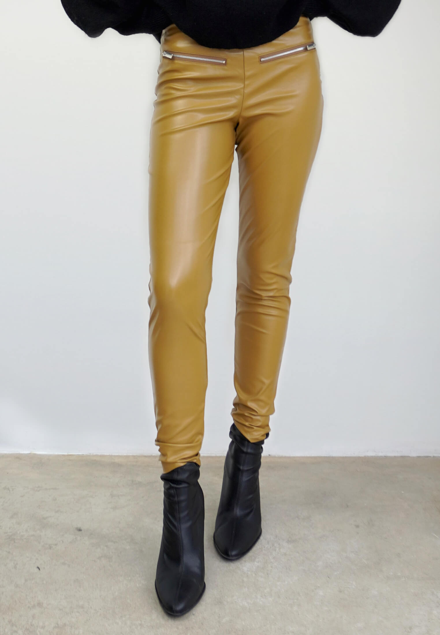 DESTINATION CAMEL FAUX LEATHER LEGGINGS