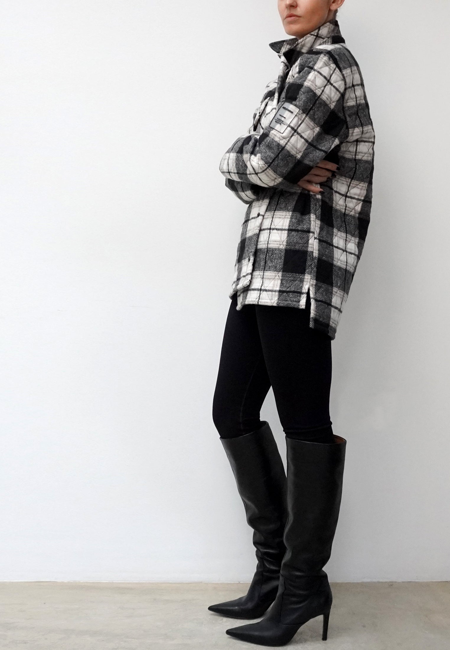 HITCH GREY & WHITE SHIRT