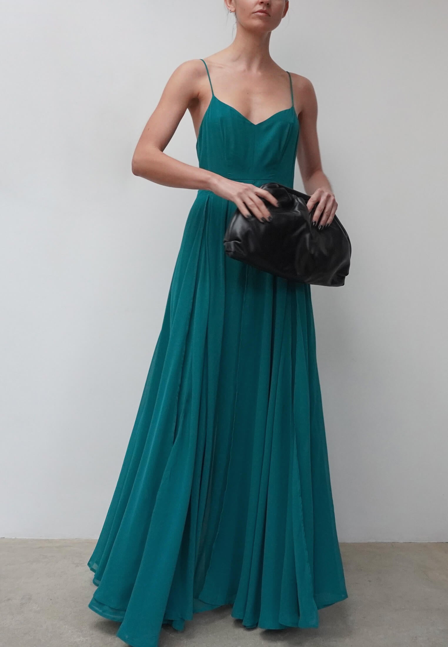 OLSEN MAXI DRESS EMERALD GREEN
