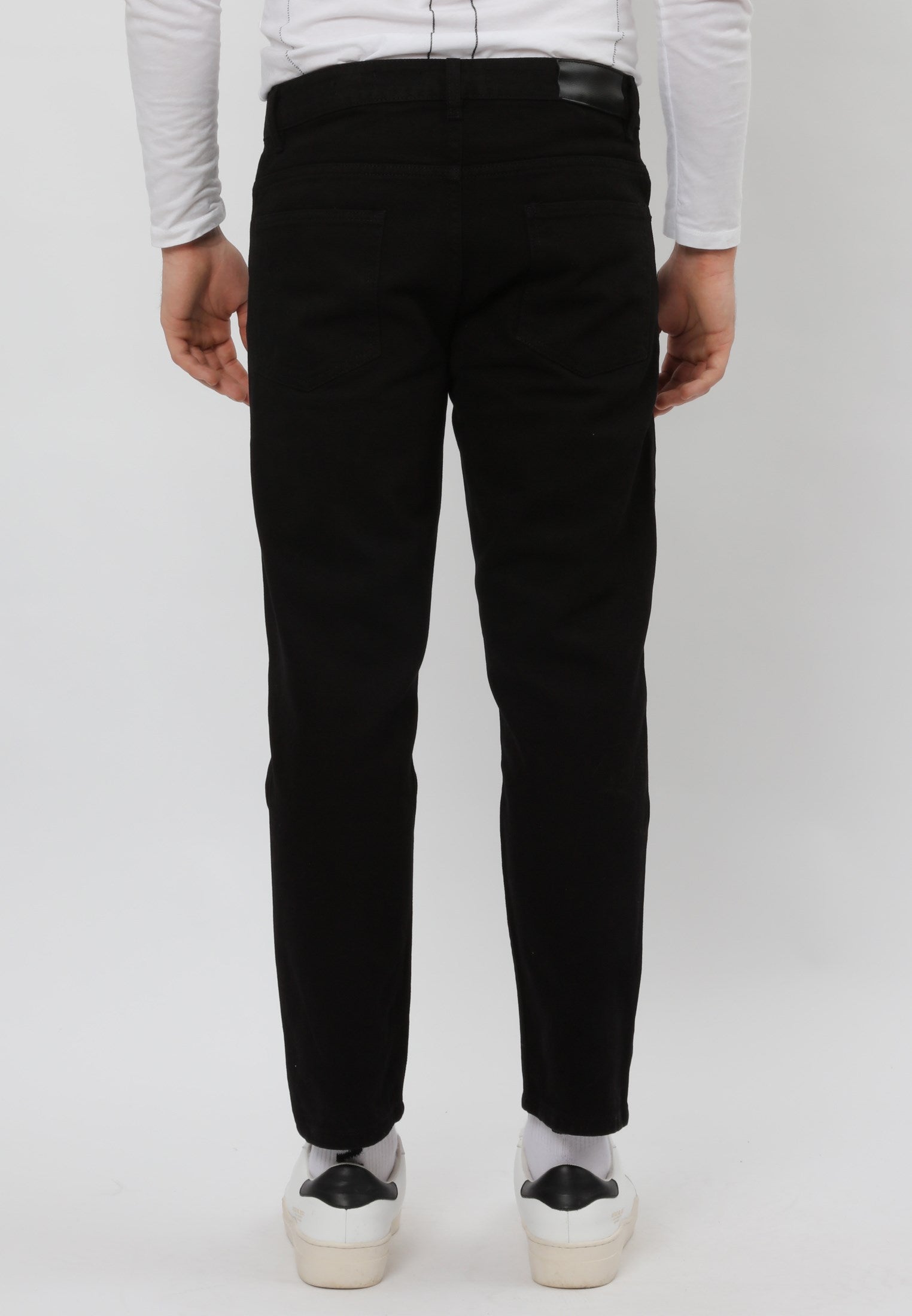 KICK JEANS JET BLACK