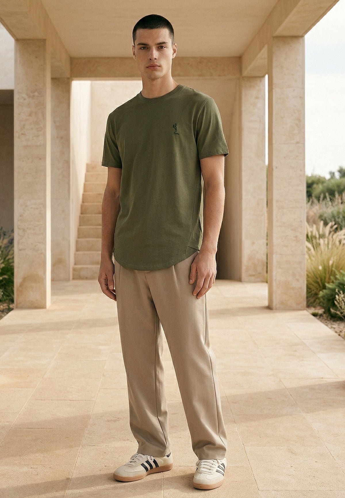 ESSENTIAL SWAG CURVED HEM DARK OLIVE T-SHIRT