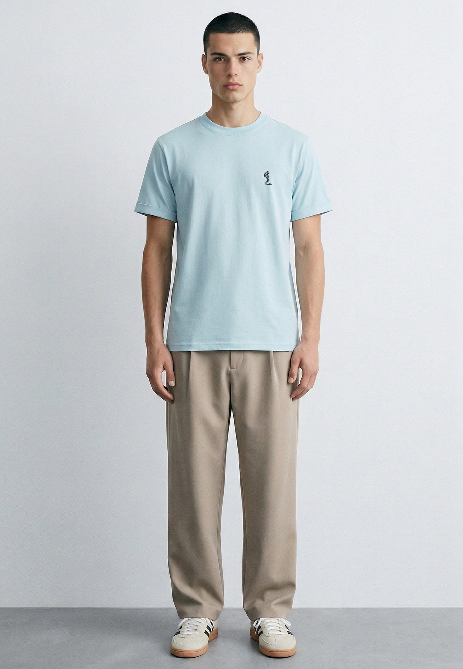 ESSENTIAL ROLLED CUFF T-SHIRT PALE BLUE