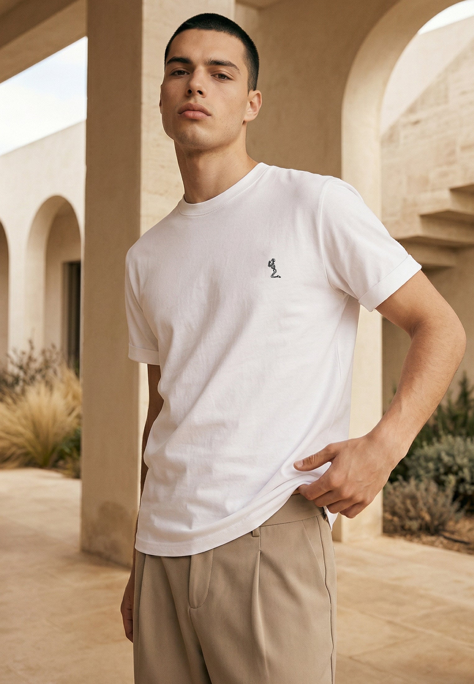 ESSENTIAL ROLLED CUFF T-SHIRT WHITE