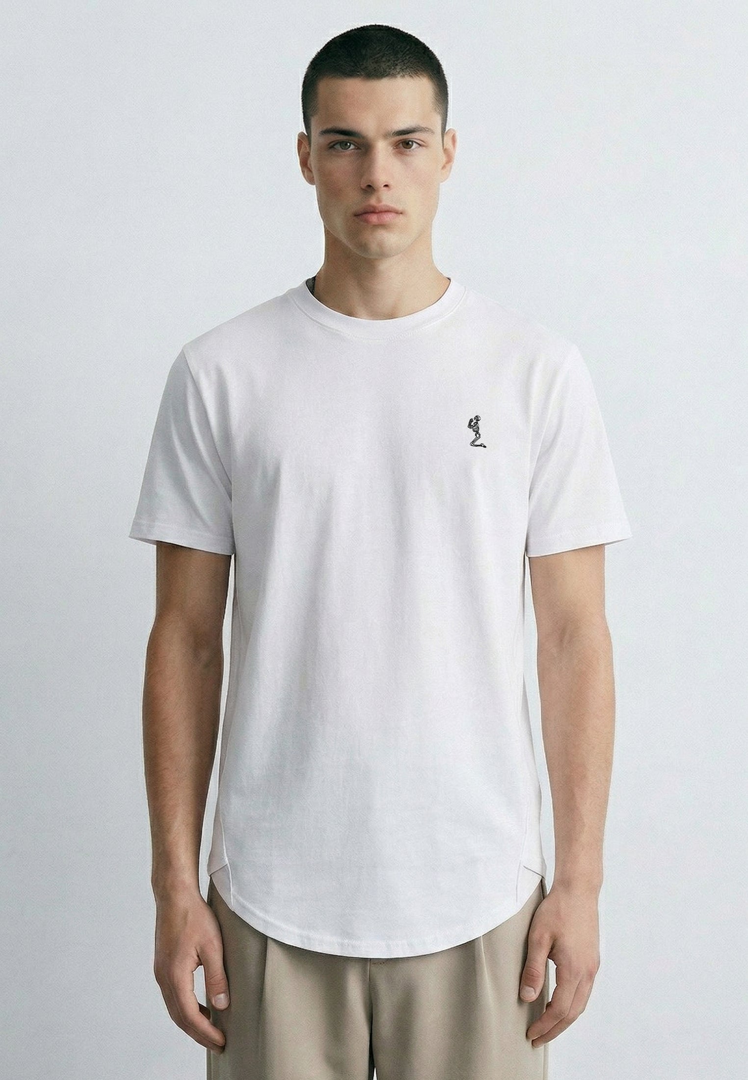 ESSENTIAL SWAG CURVED HEM OFF WHITE T-SHIRT