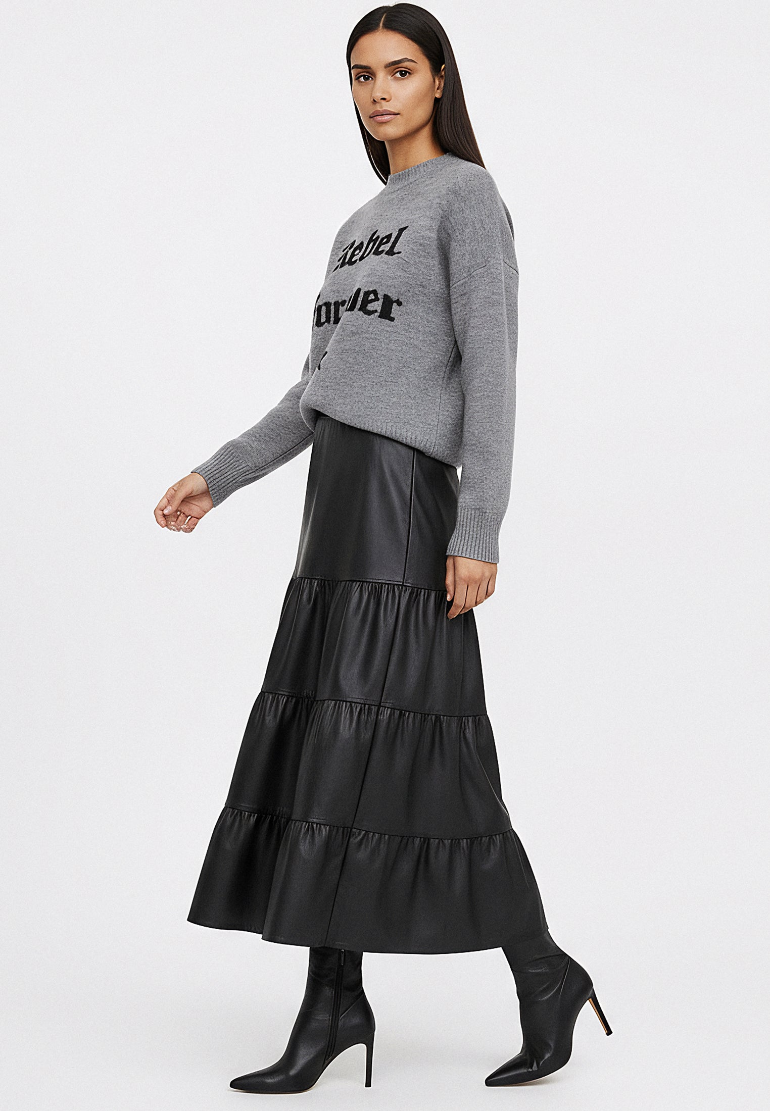 INFINITY SKIRT BLACK