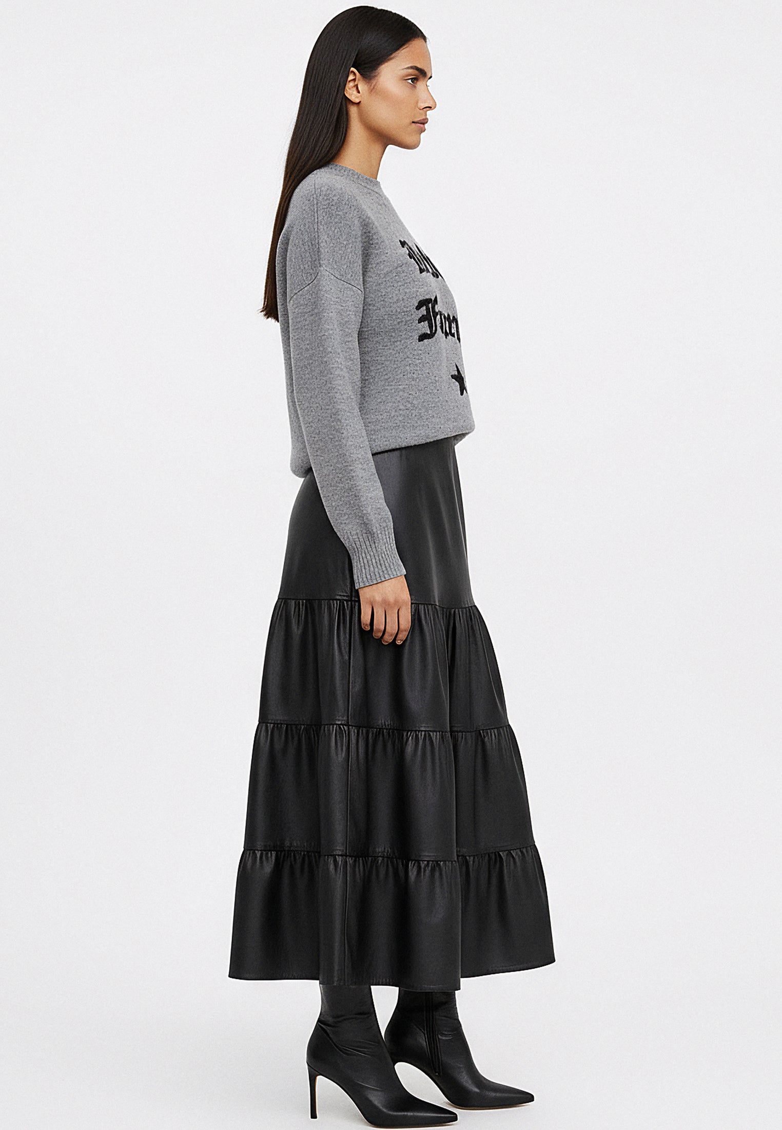 INFINITY SKIRT BLACK