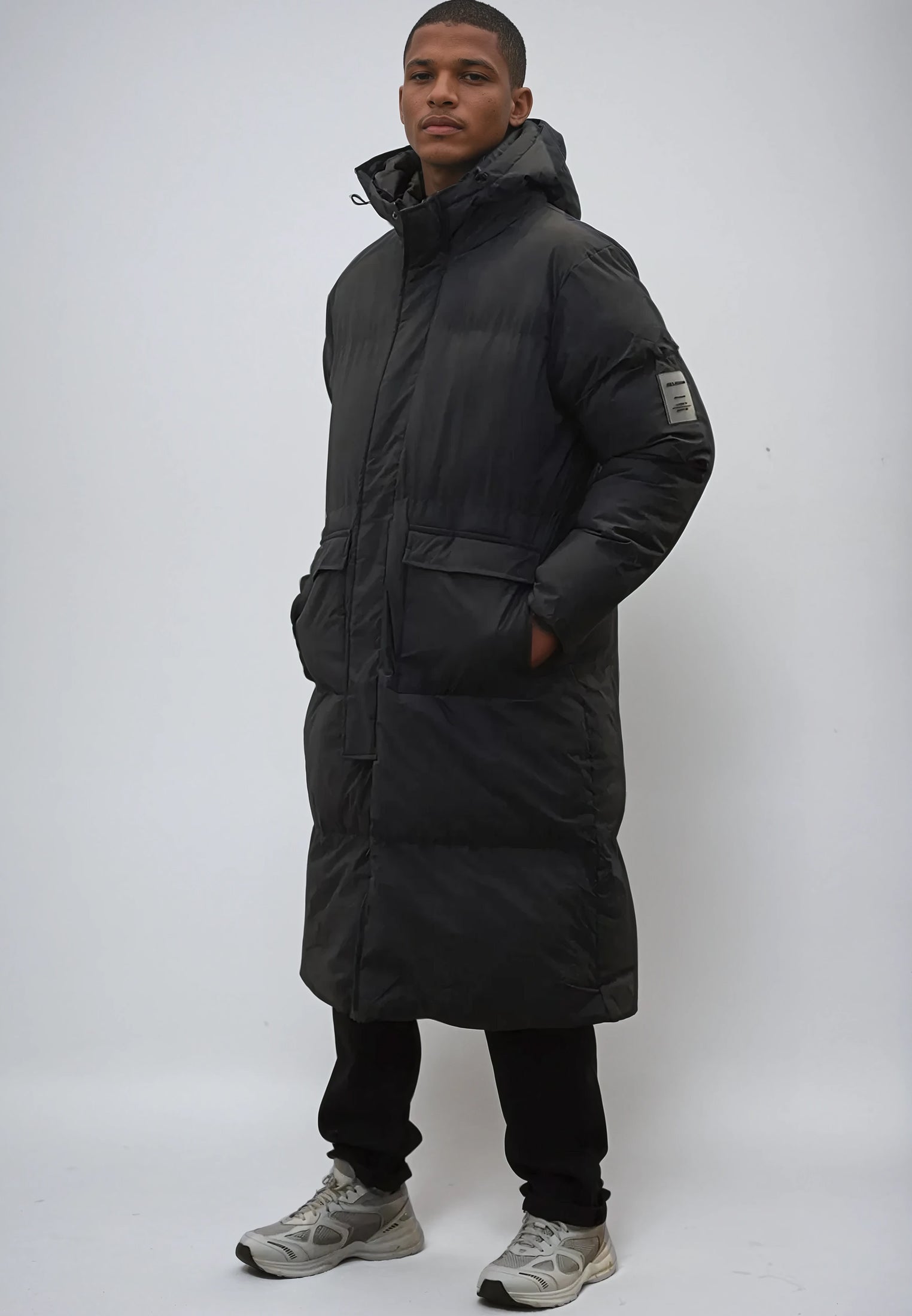 VOYAGER PUFFER PARKA BLACK