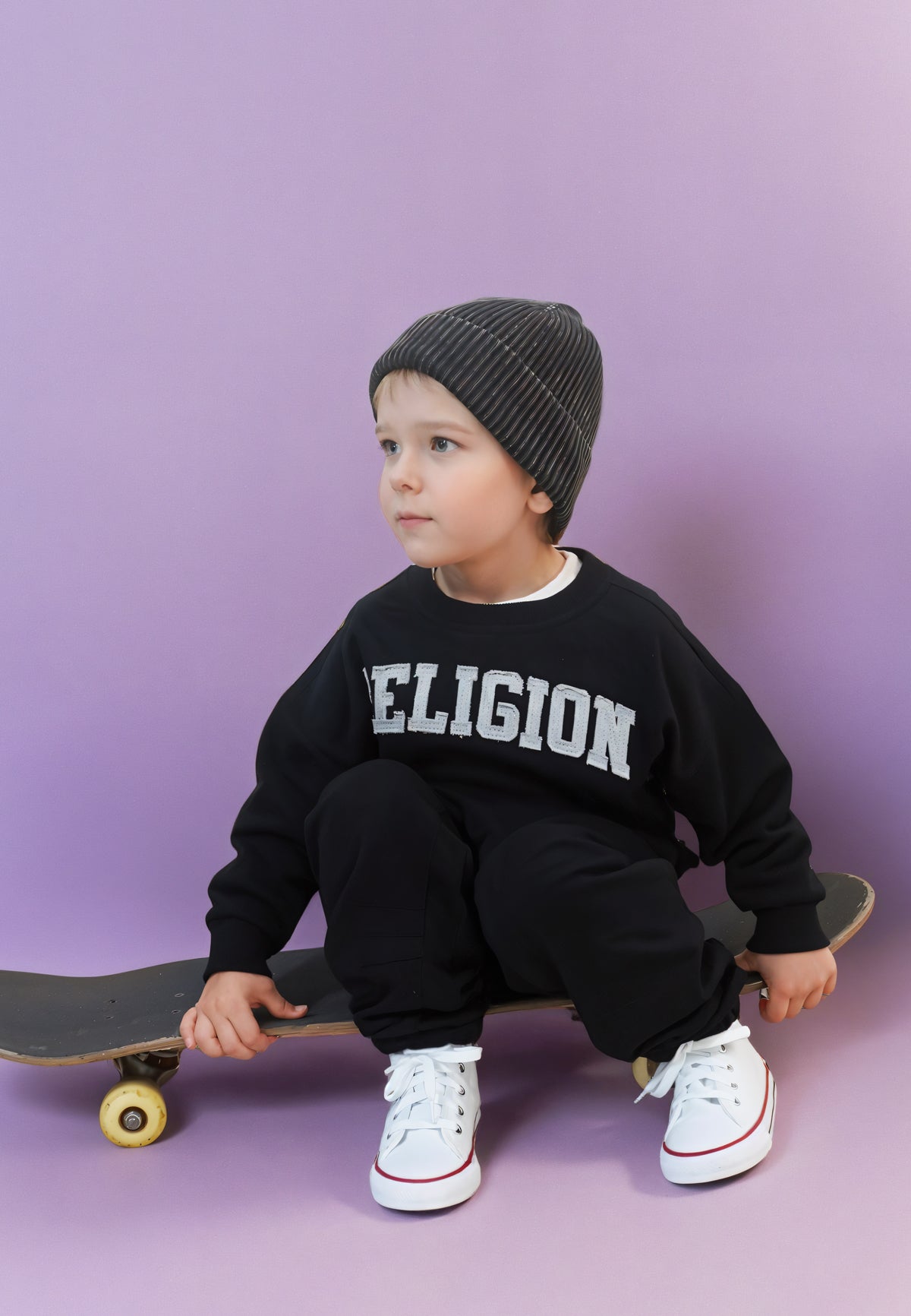 KIDS RELIGION APPLIQUÉ OVERSIZED SWEATSHIRT BLACK