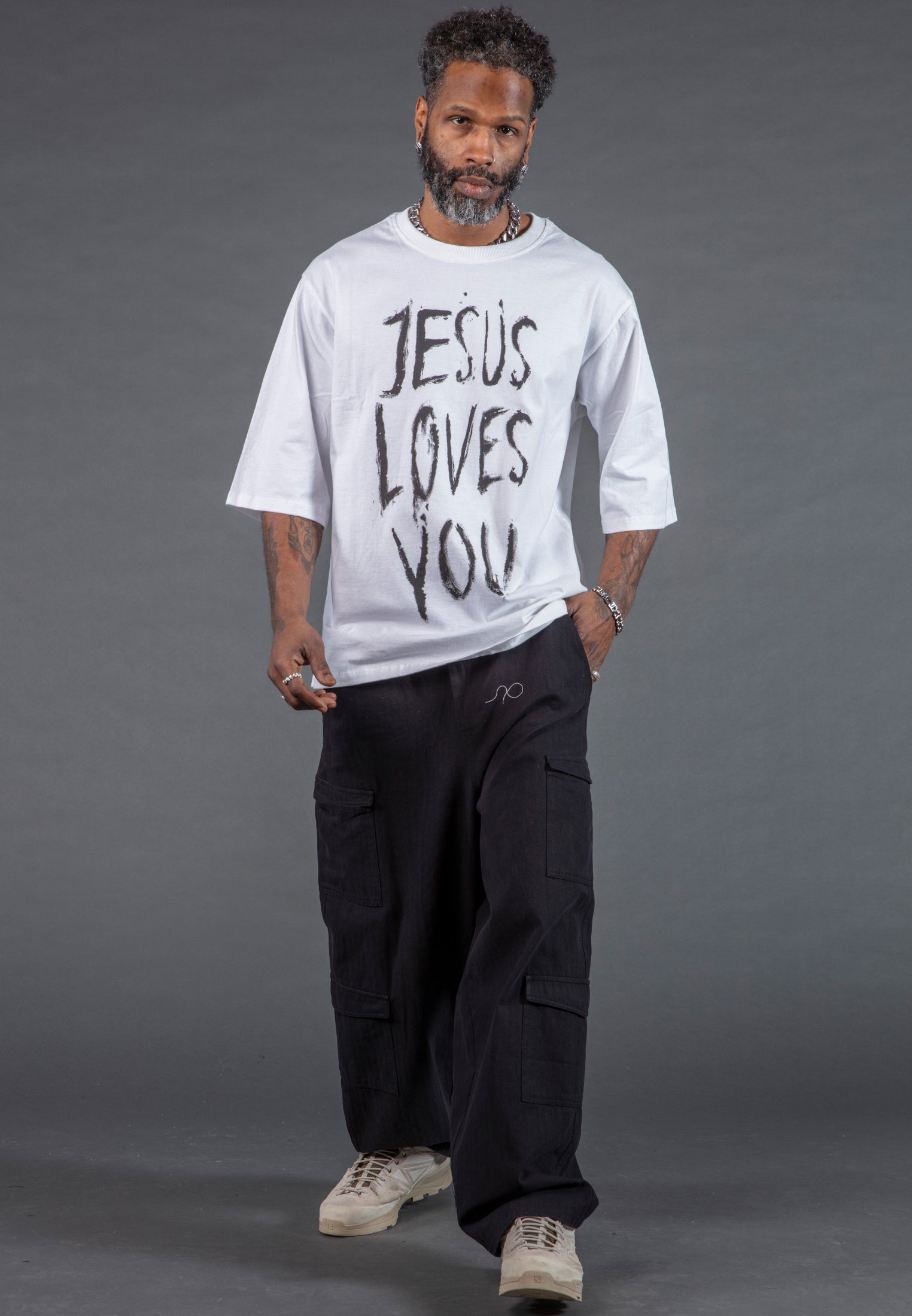 JESUS LOVES YOU OVERSIZED T-SHIRT WHITE