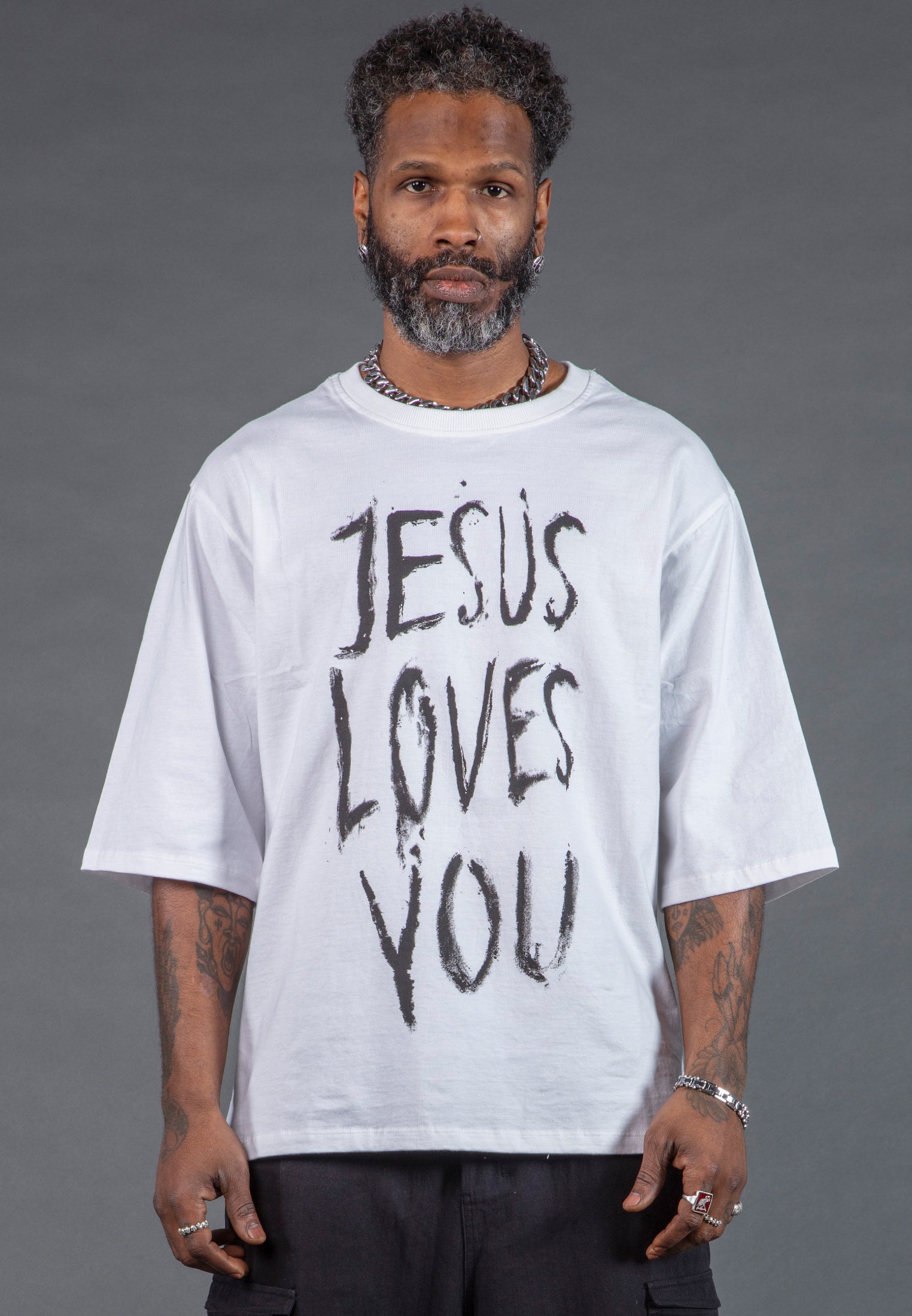 JESUS LOVES YOU OVERSIZED T-SHIRT WHITE