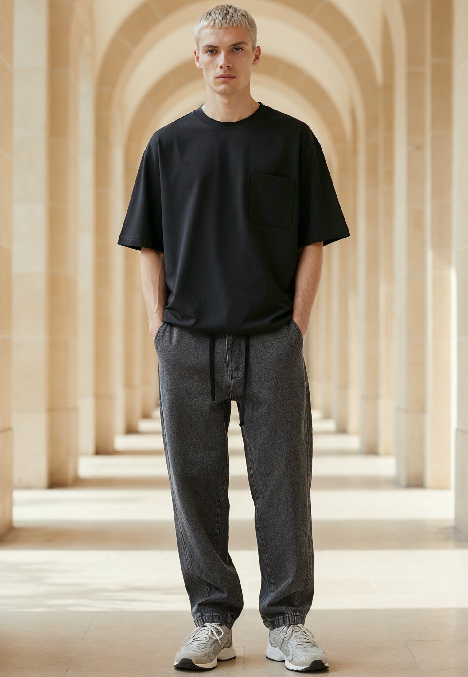 CROP BOX T-SHIRT BLACK