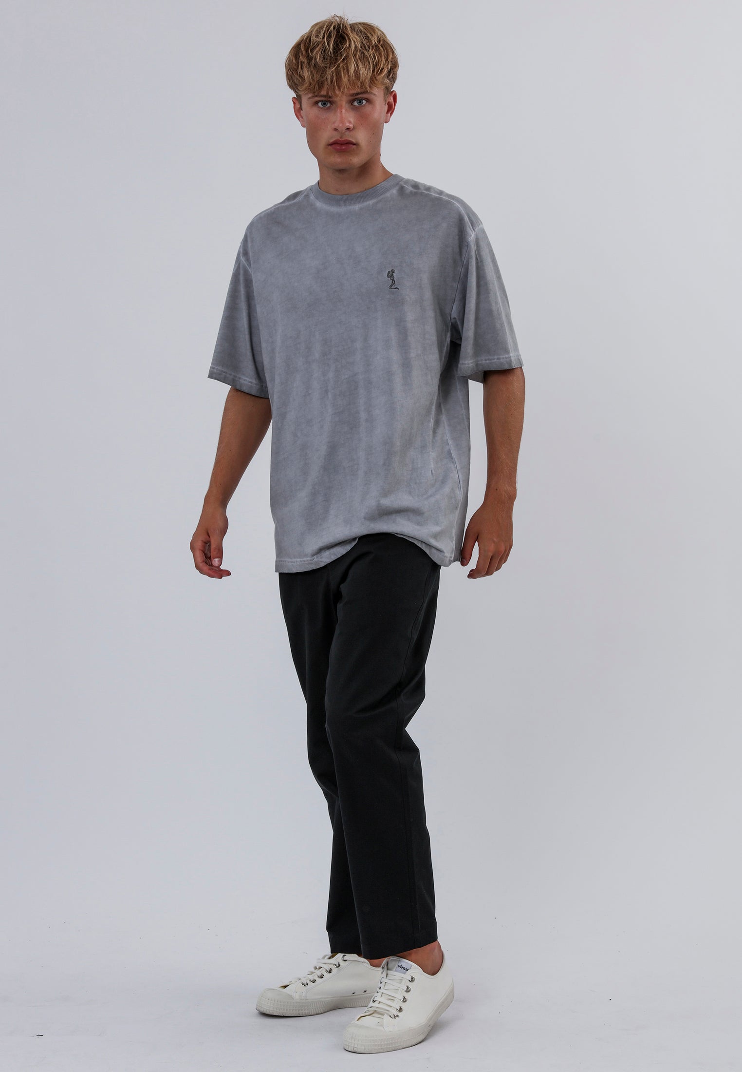 OIL WASH T-SHIRT WASHED GREY