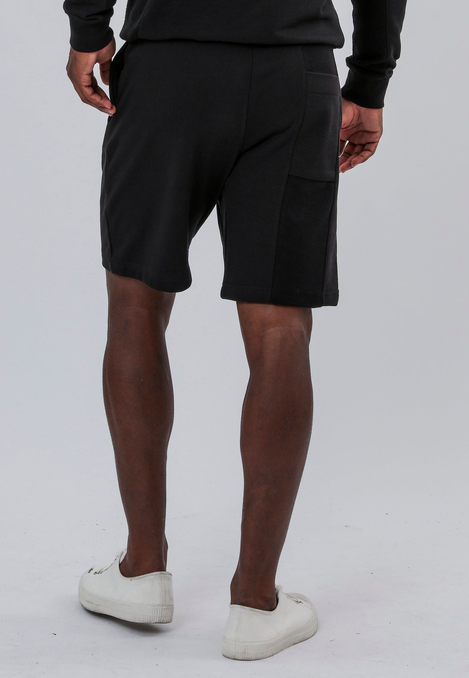 REVERSE SHORTS BLACK