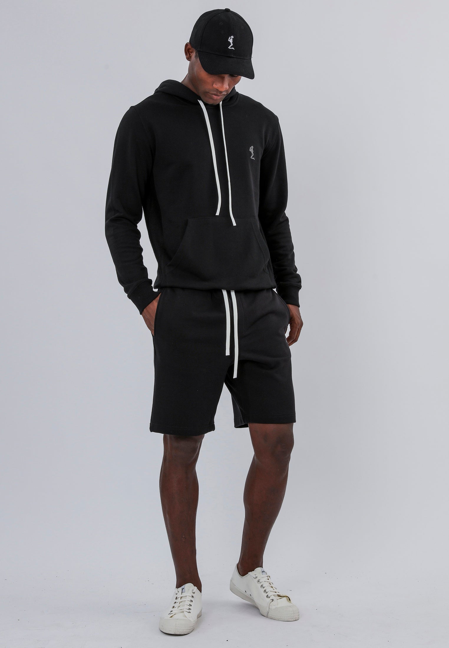 REVERSE SHORTS BLACK