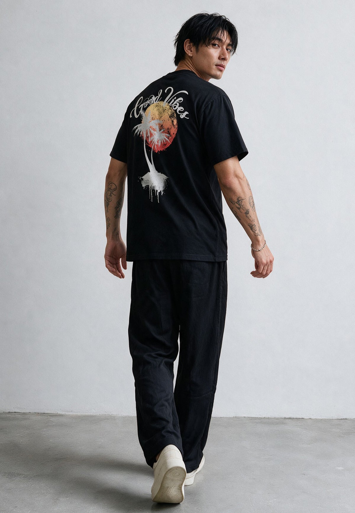 GOOD VIBES T-SHIRT BLACK