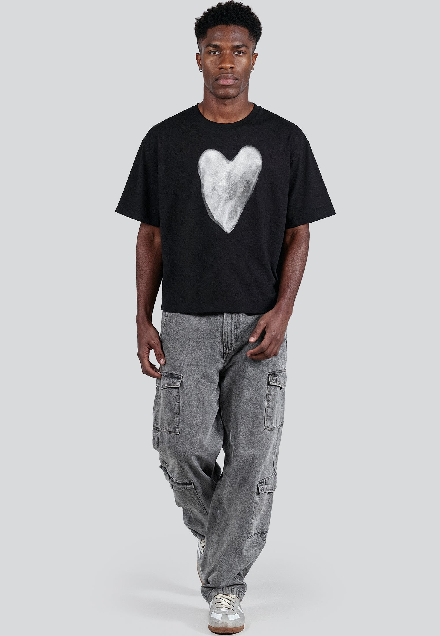 HEART CROP T-SHIRT BLACK