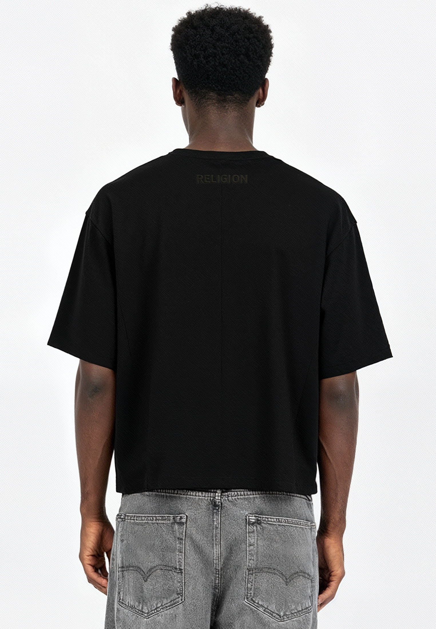 NO HEROES CROP T-SHIRT BLACK