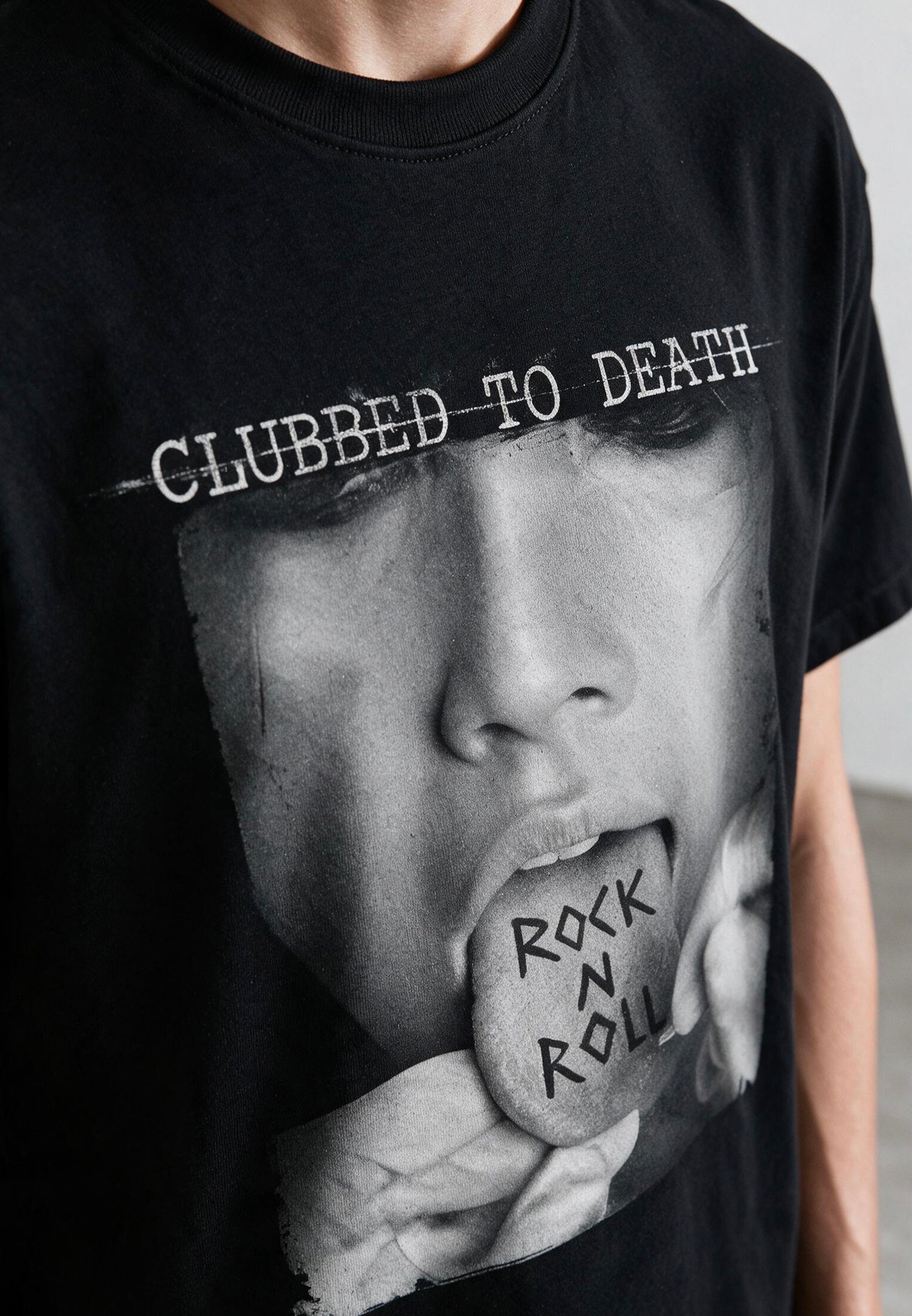 ROCK N ROLL T-SHIRT BLACK