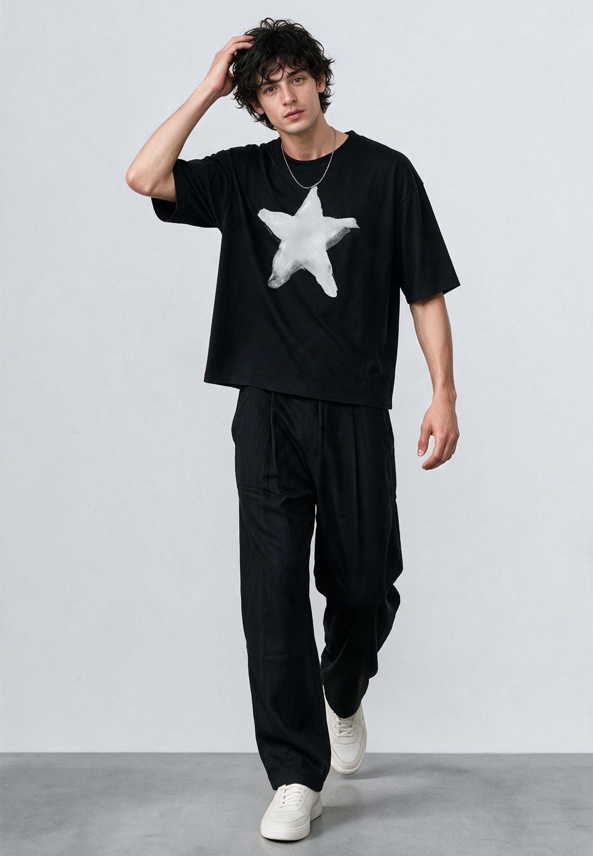 STAR BOXY T-SHIRT BLACK