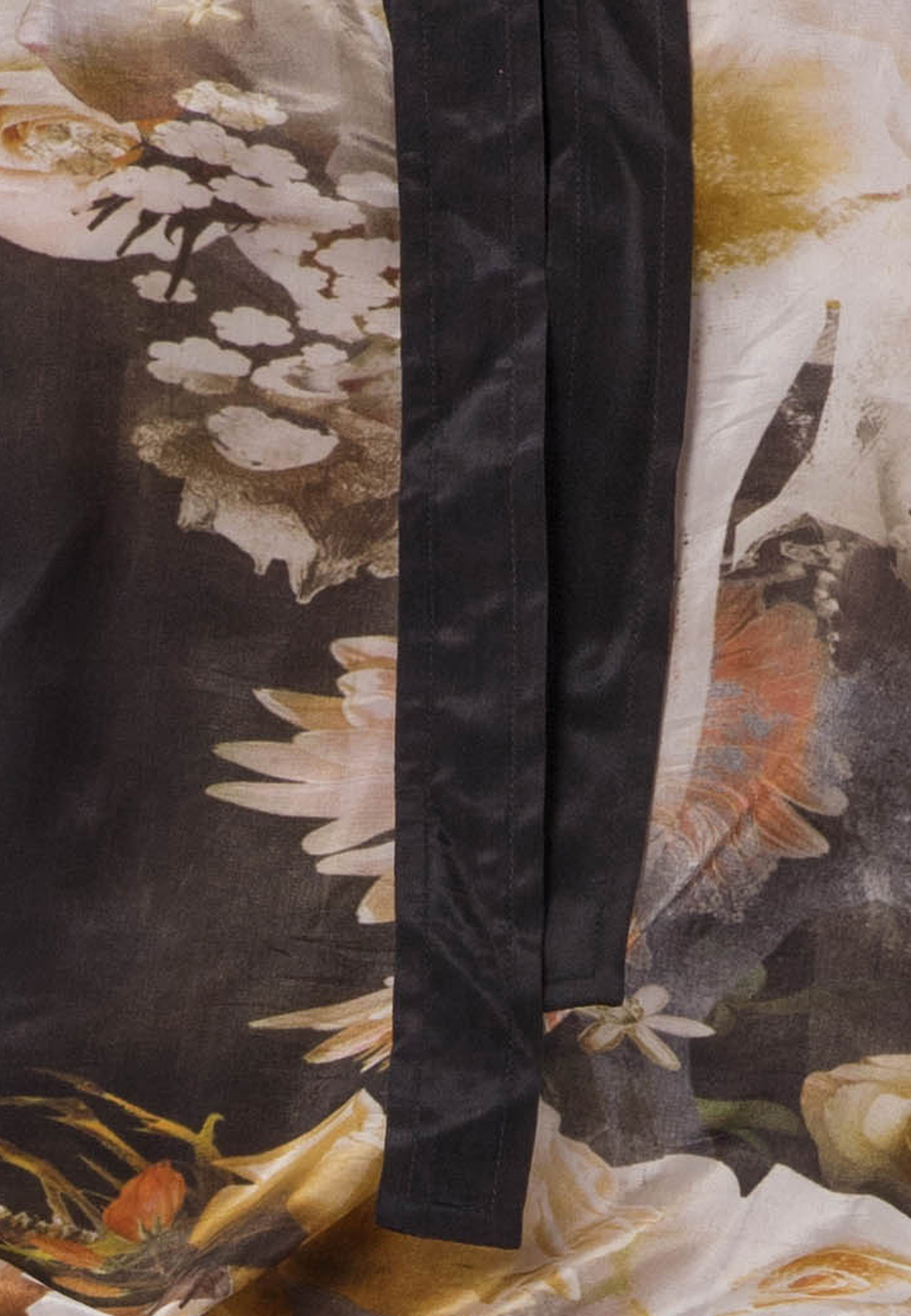 LOLA TOP FALLEN NEUTRAL